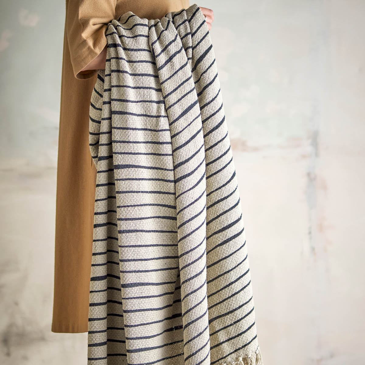 Bloomingville Eia pläd 160x130 cm natur/svart