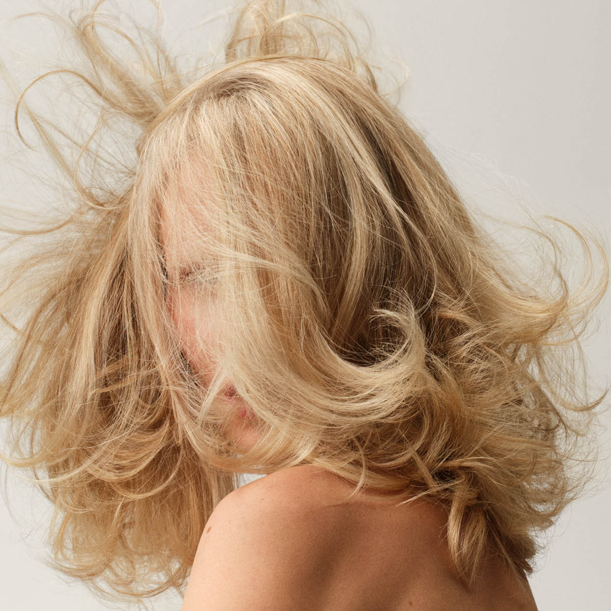 OBH Nordica Björn Axèn Nano hårføner NY8311N0 svart/krom