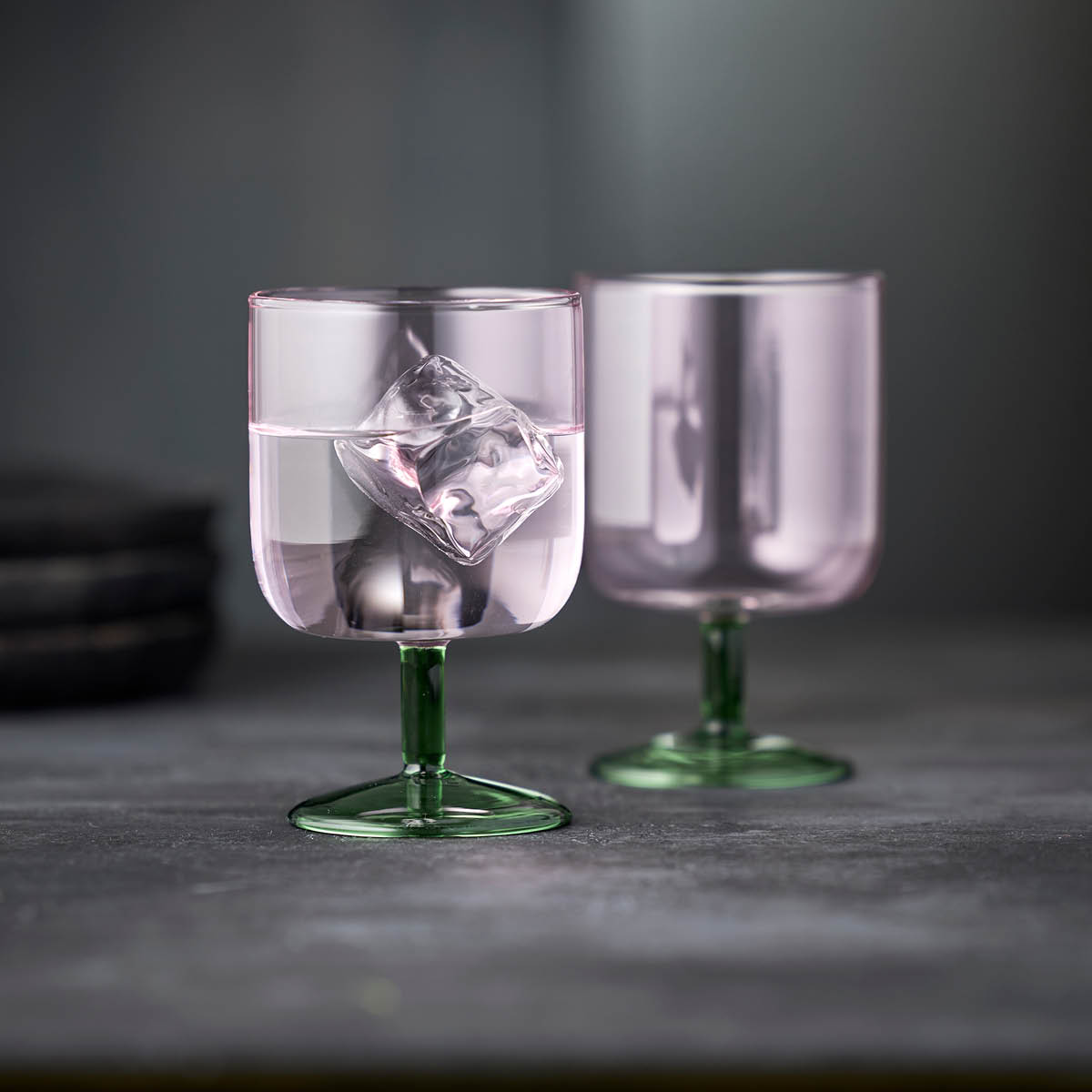 Lyngby Glas Torino vinglas 30 cl 2-pack rosa/grön