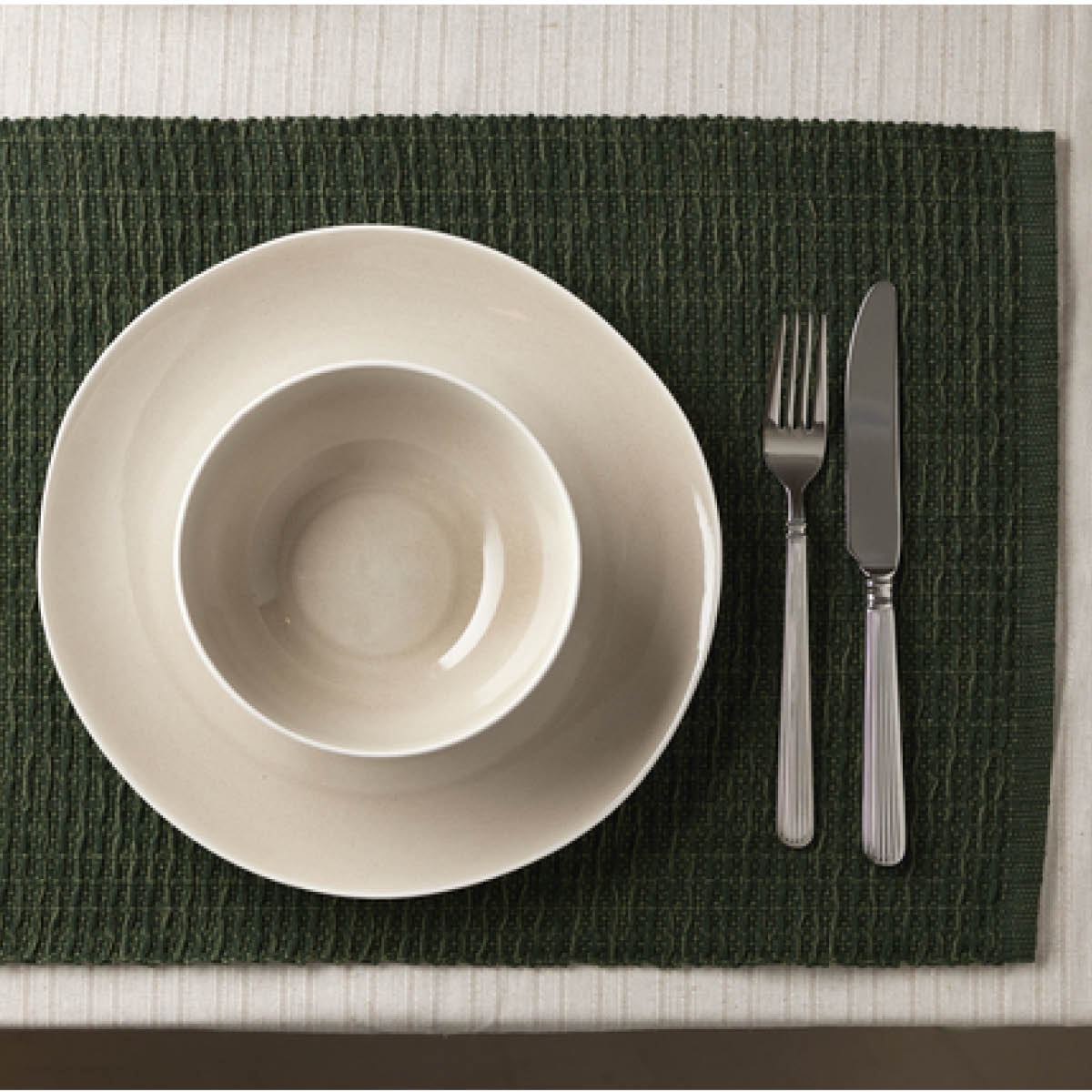 Holmen Sara bordstablett 33x48 cm mossgrön