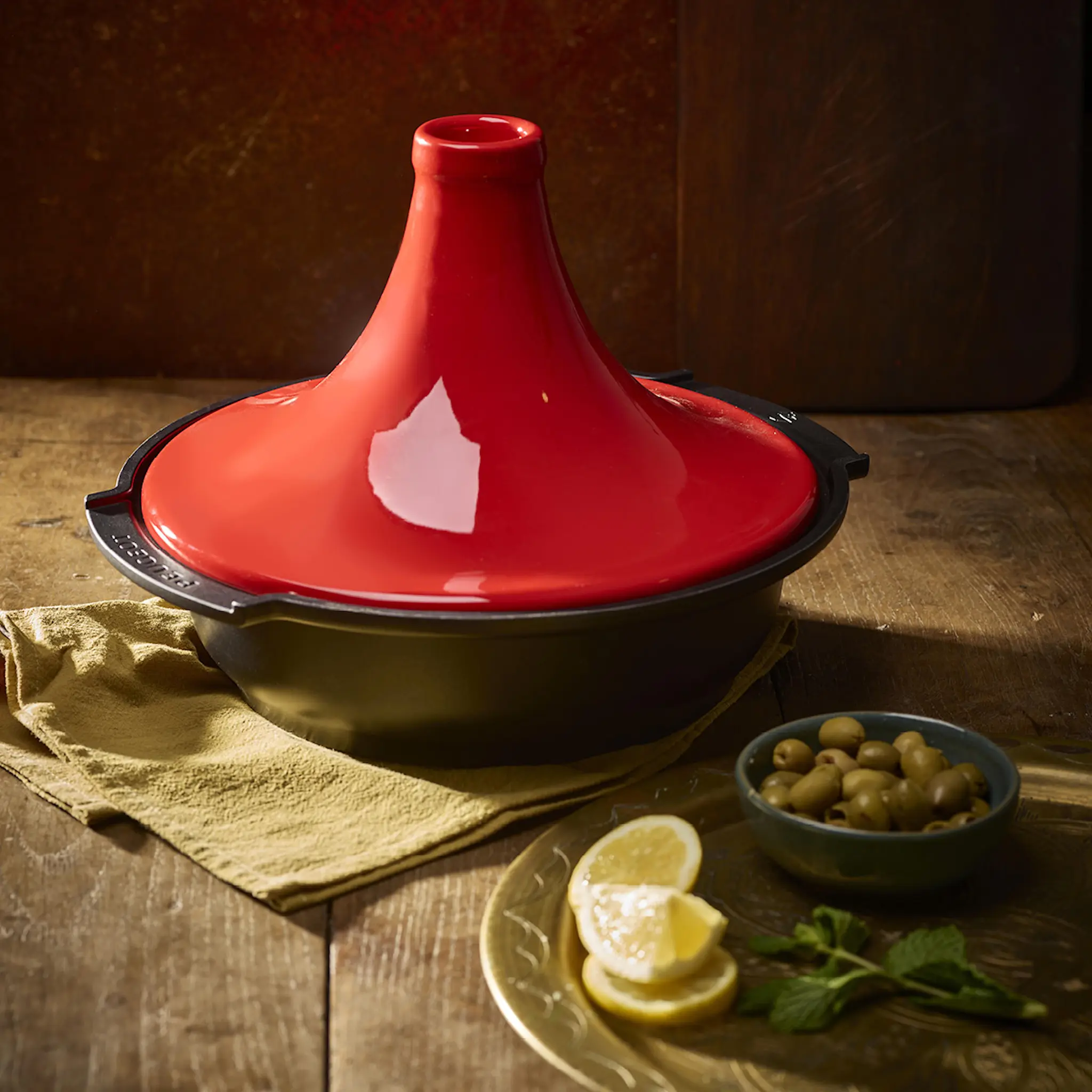Peugeot Atlas tagine 30 cm röd