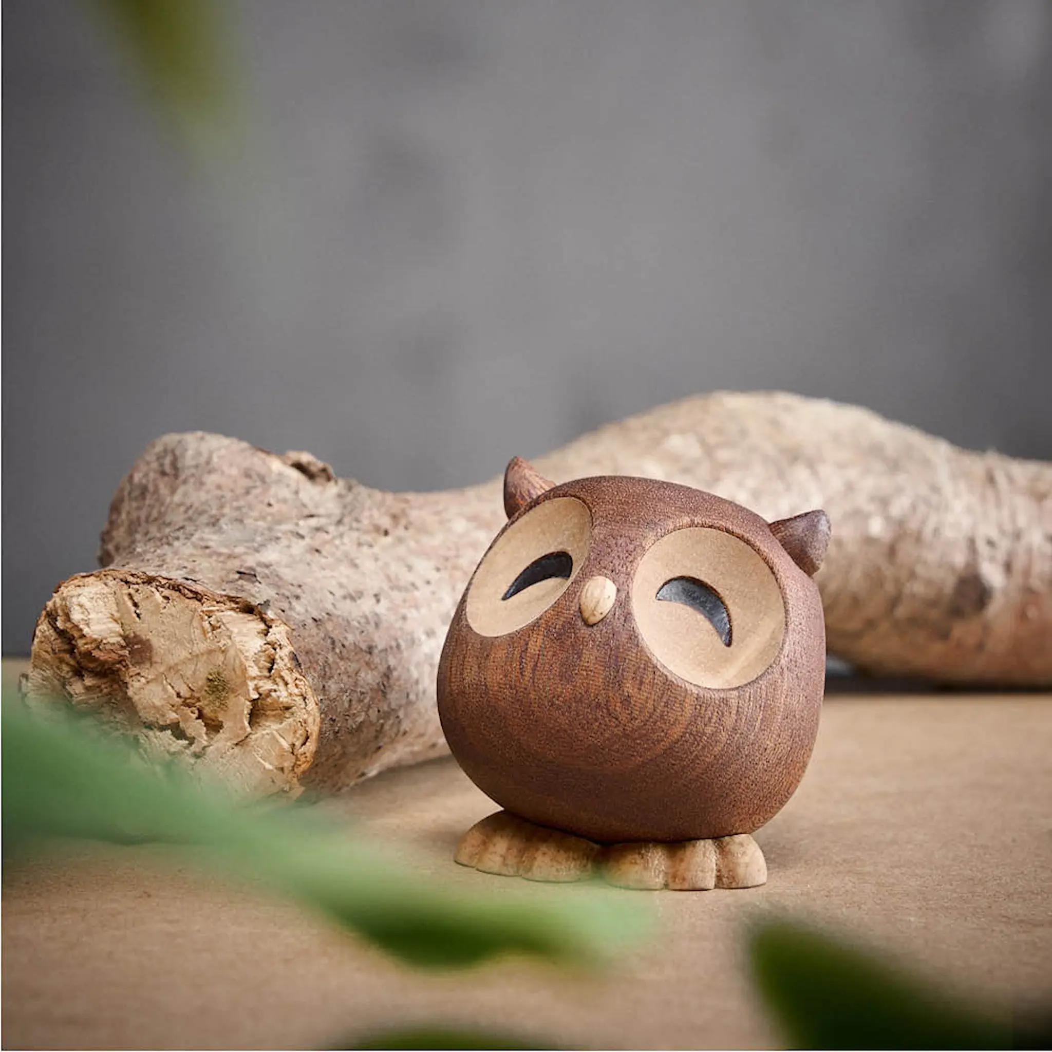 FableWood Puufiguuri pöllö Sofia 5 cm Kumipuu/Sapele