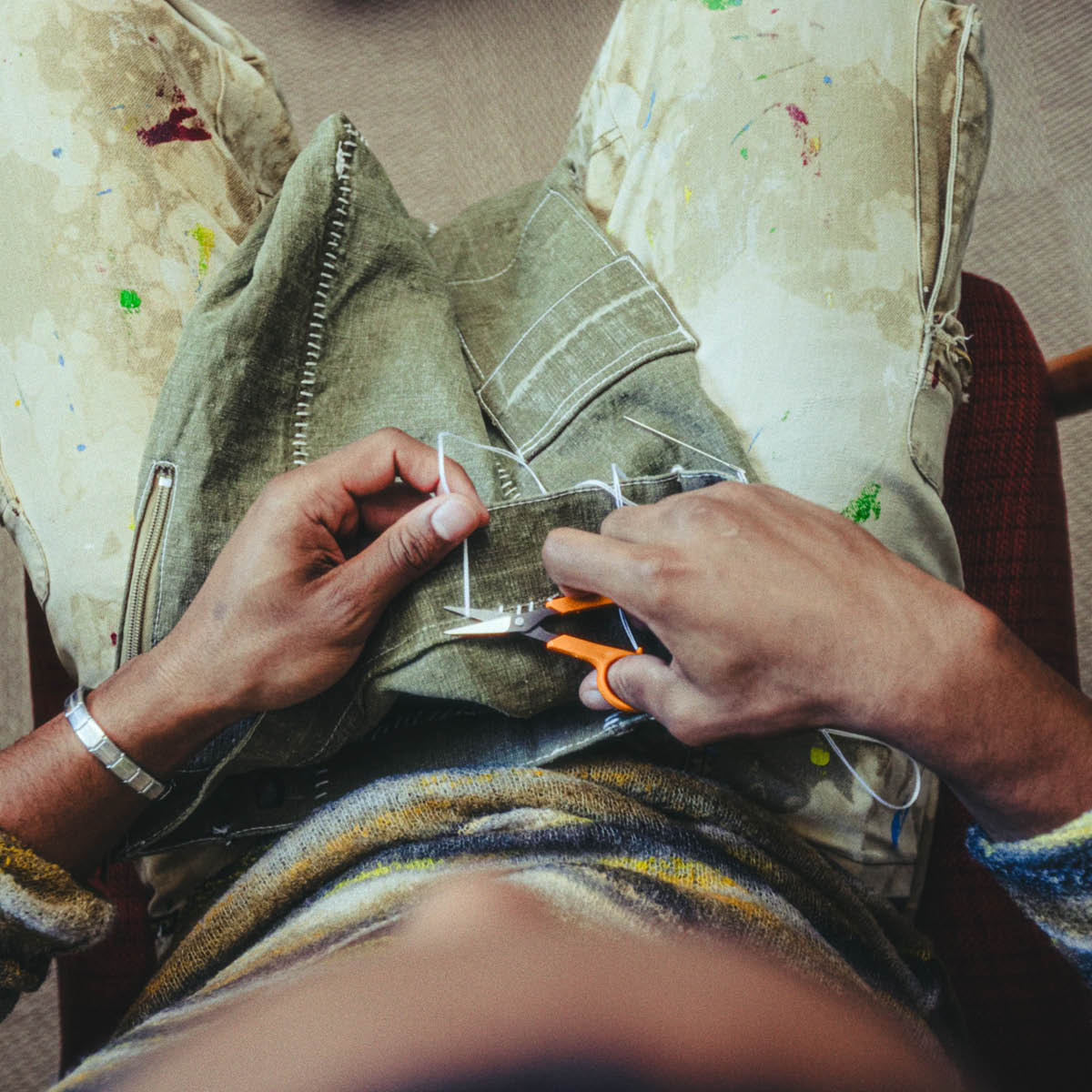 Fiskars Classic kirjontasakset 10 cm oranssi