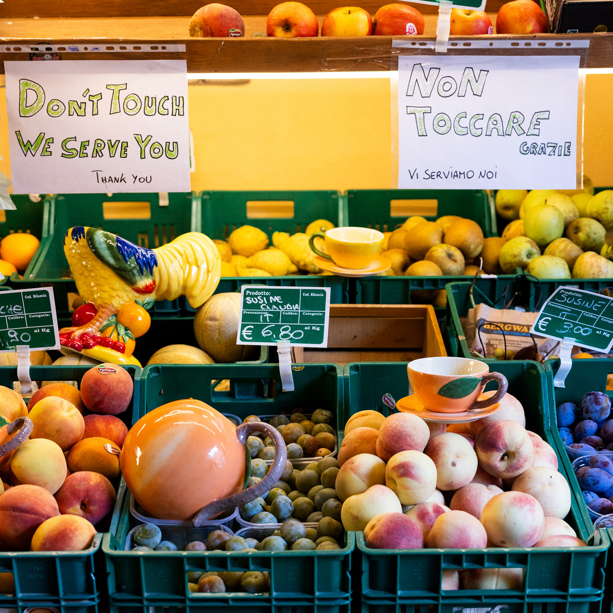 ByOn Fruity Kuppi ja aluslautanen 30 cl Persikka