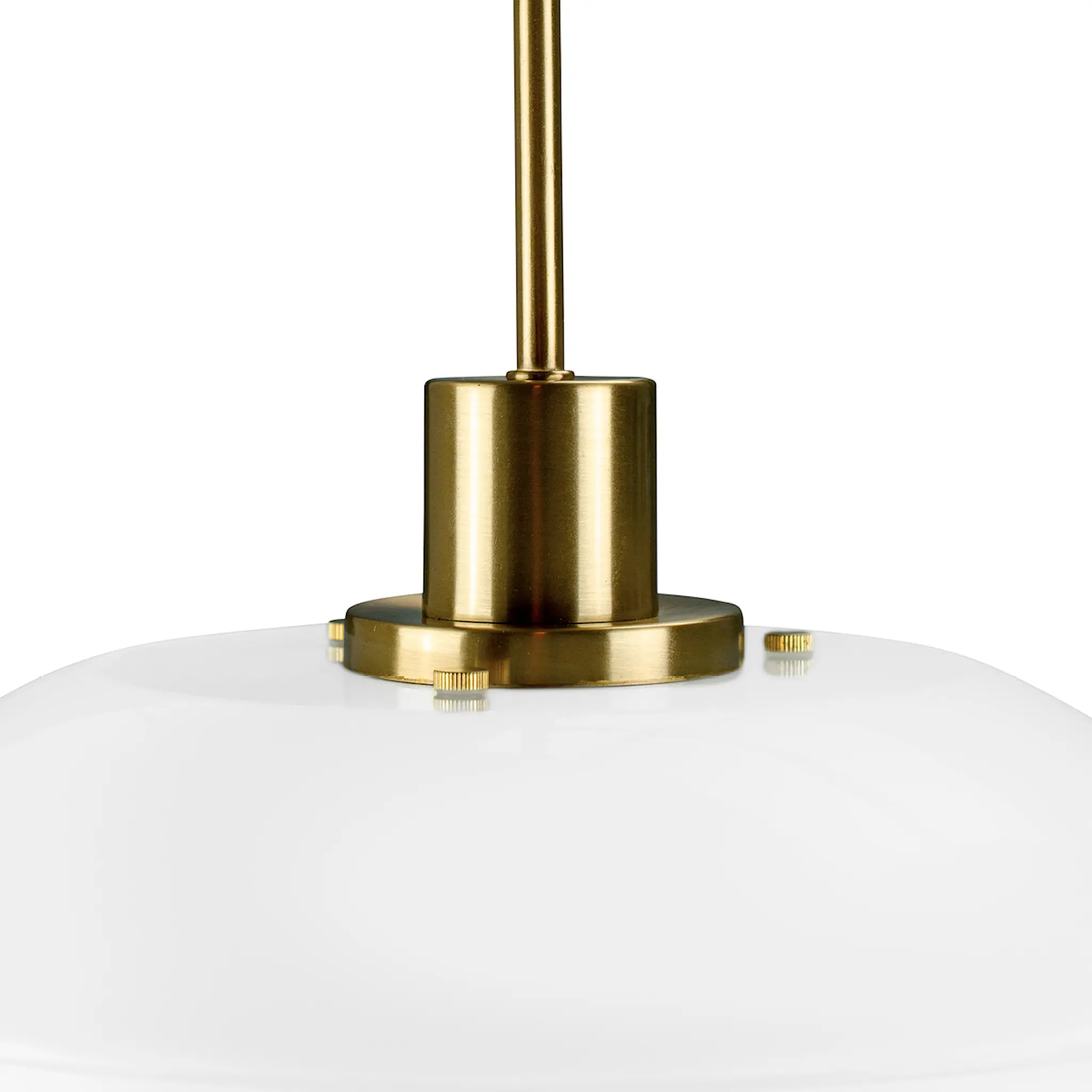 Dyberg Larsen DL31 pendellampa 15 cm opal/mässing