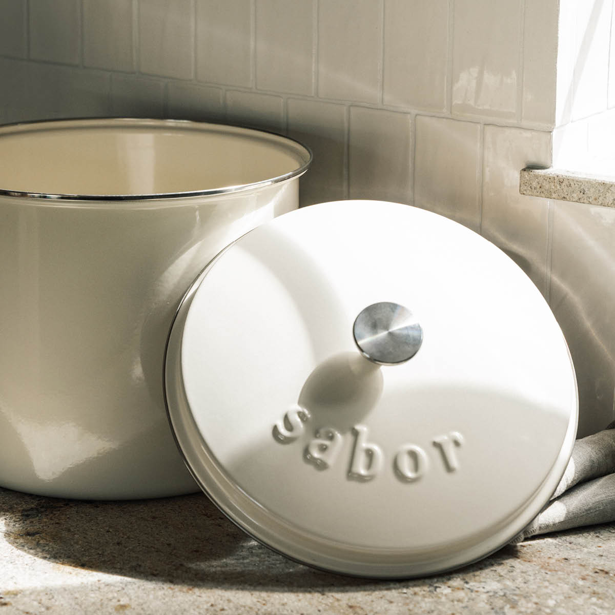 Sabor Sabor Valurautapata 15 L Creme