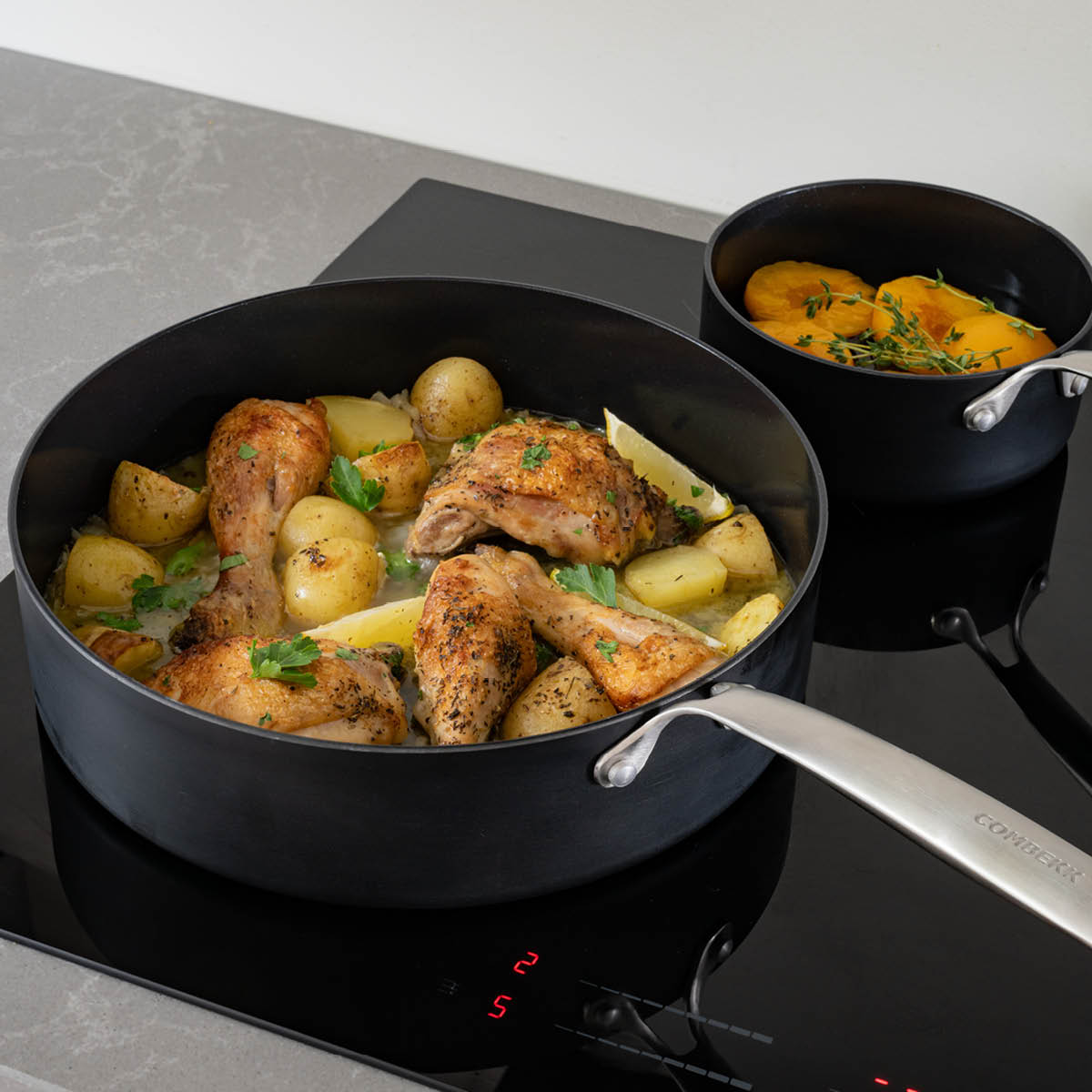 Combekk Element grytset 10 delar svart