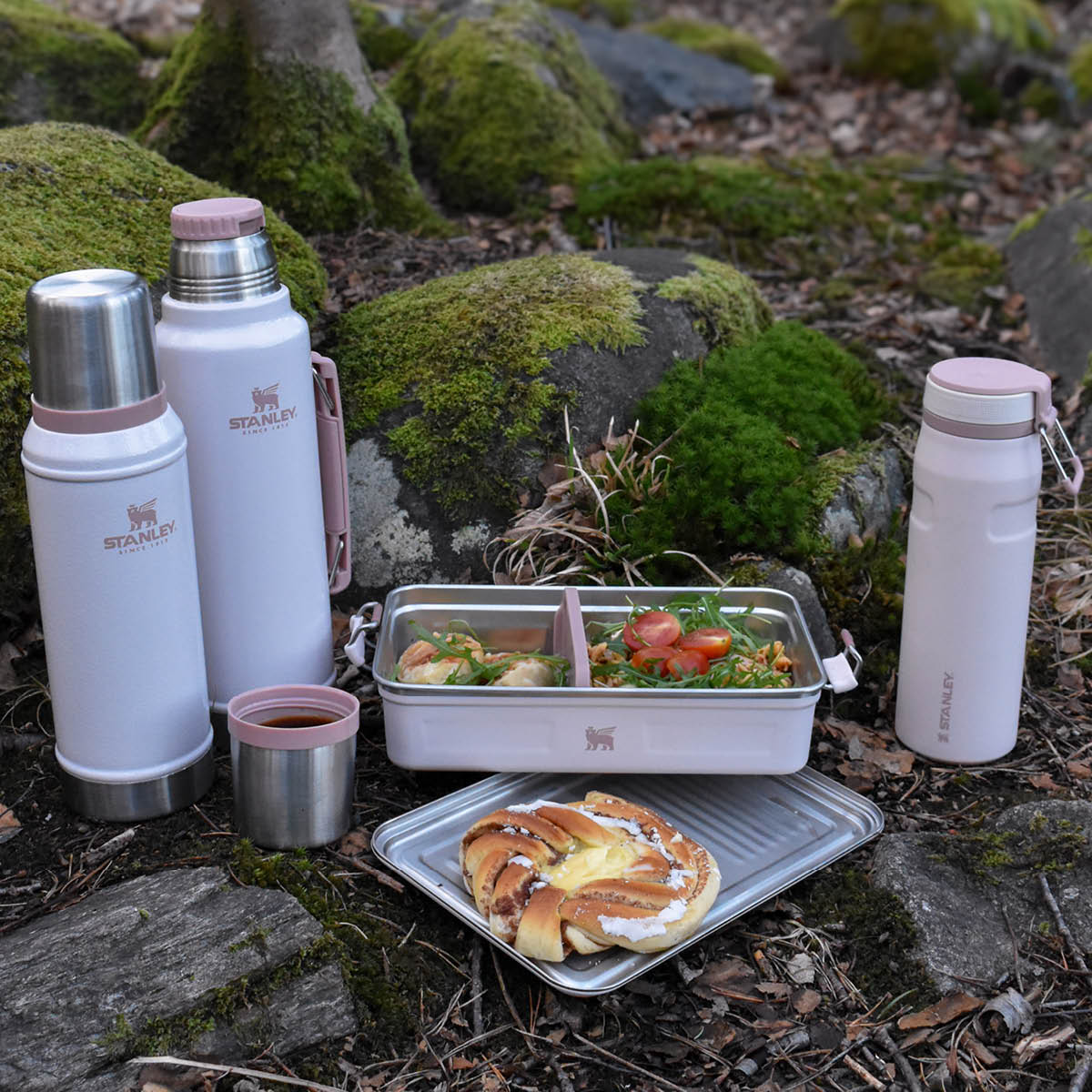 Stanley Legendary Eväsrasia 2 L Rose Quartz