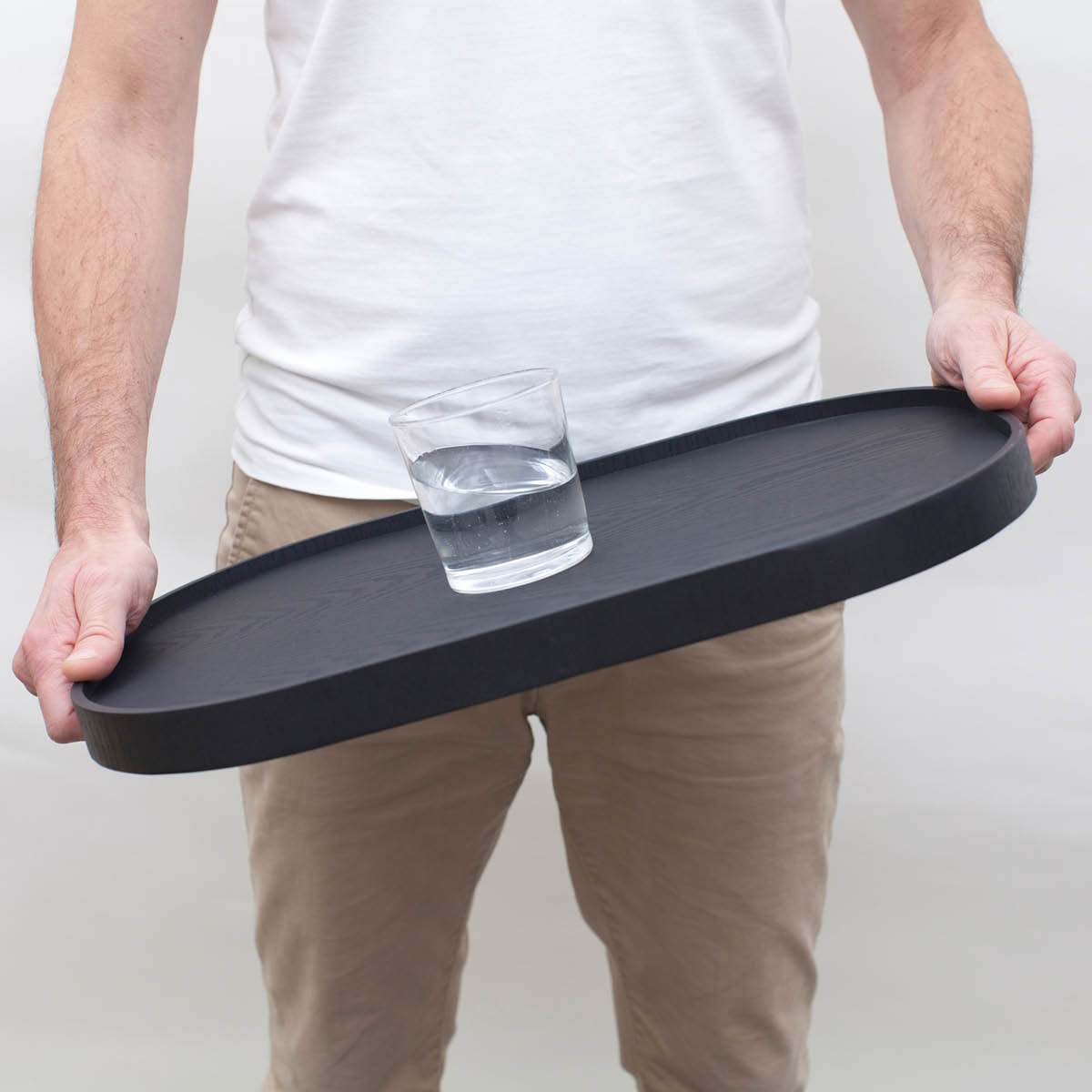 Bosign CurveLine serveringsbrett anti-slip 47x34 cm svart