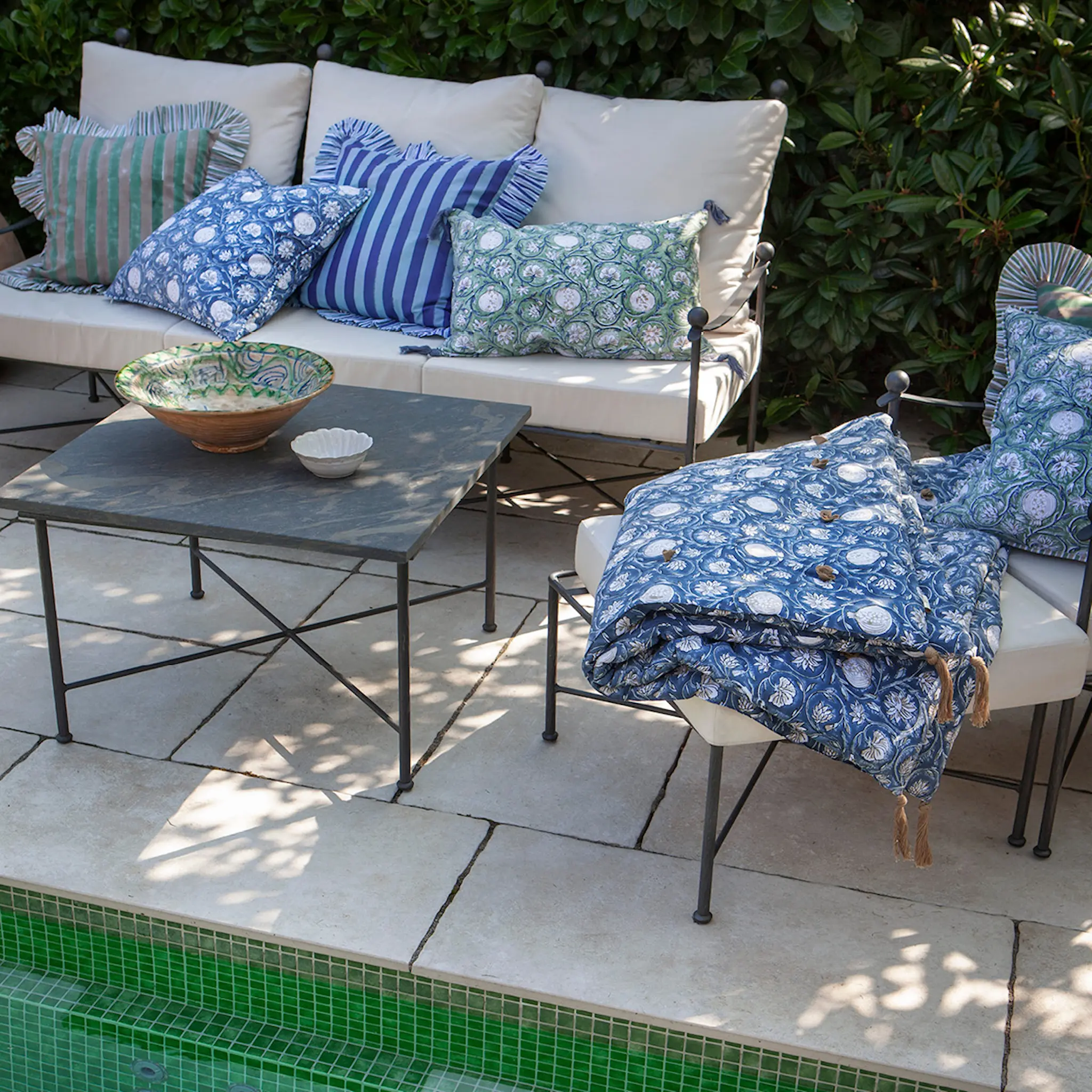 Chamois Tangier Pomegranate Tyynynpäällinen 50x50 cm Blue