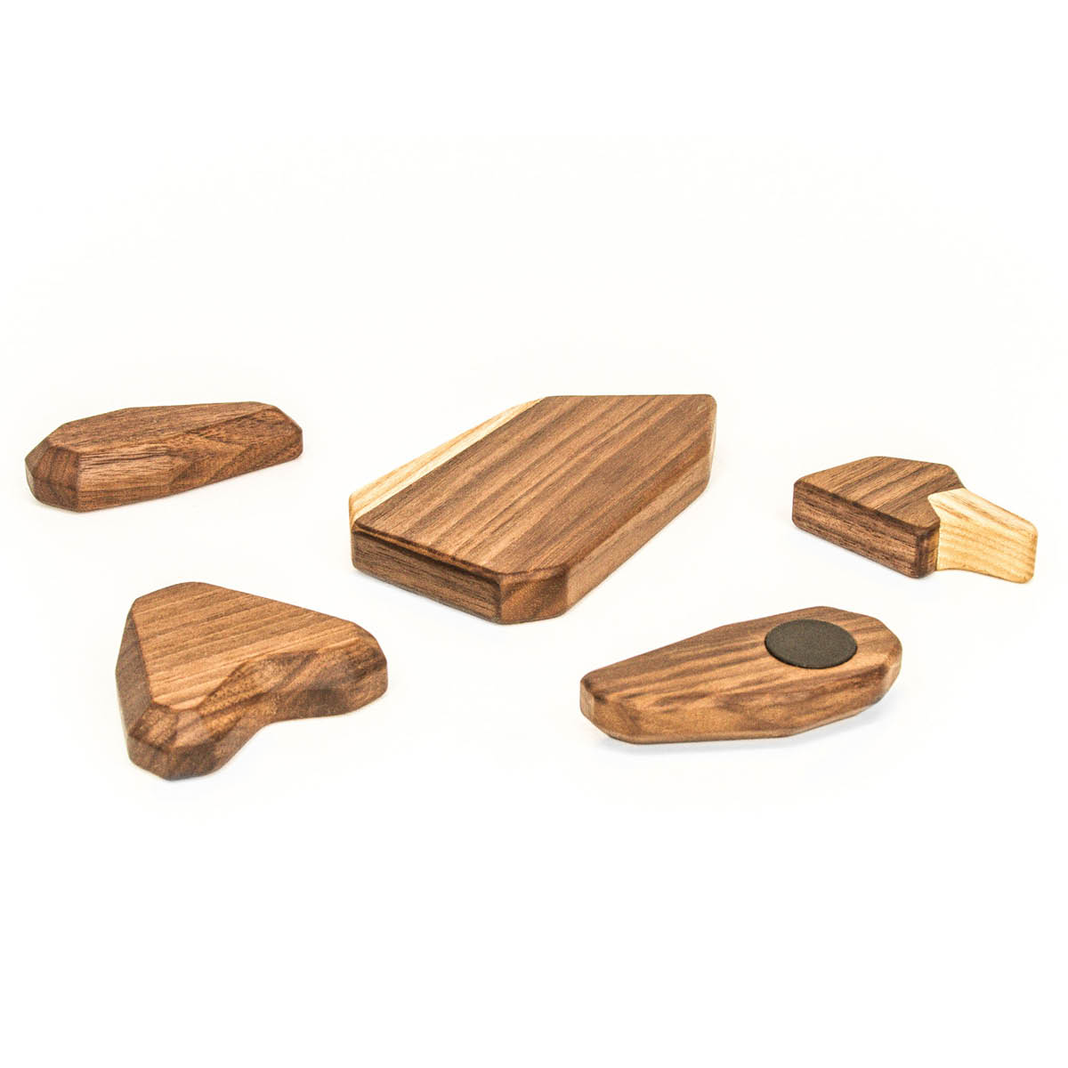 FableWood Puufiguuri Pingviini 13 cm Pähkinä/Saarni