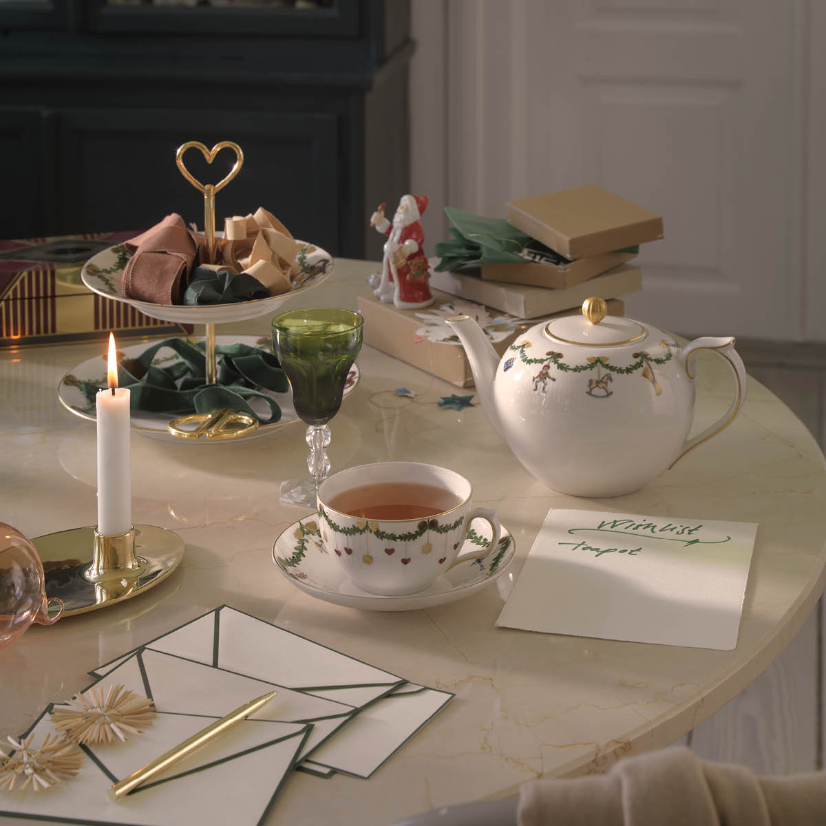 Royal Copenhagen Stjerne Riflet Jul tekanne 1,4L