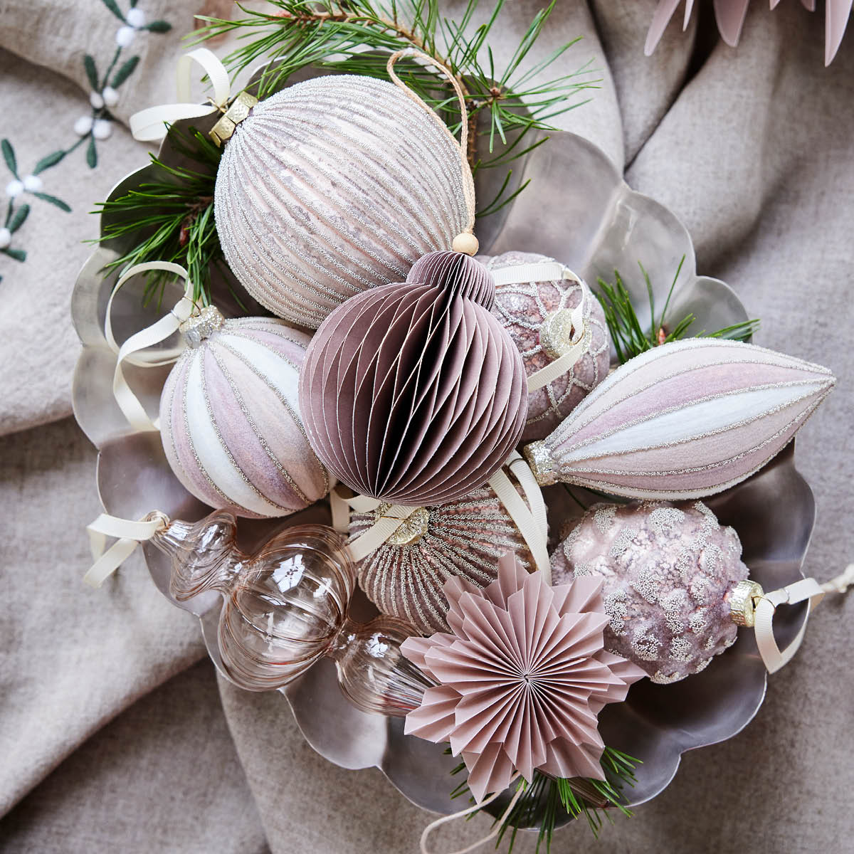 Lene Bjerre Nomillia julkula 8 cm rosa/benvit