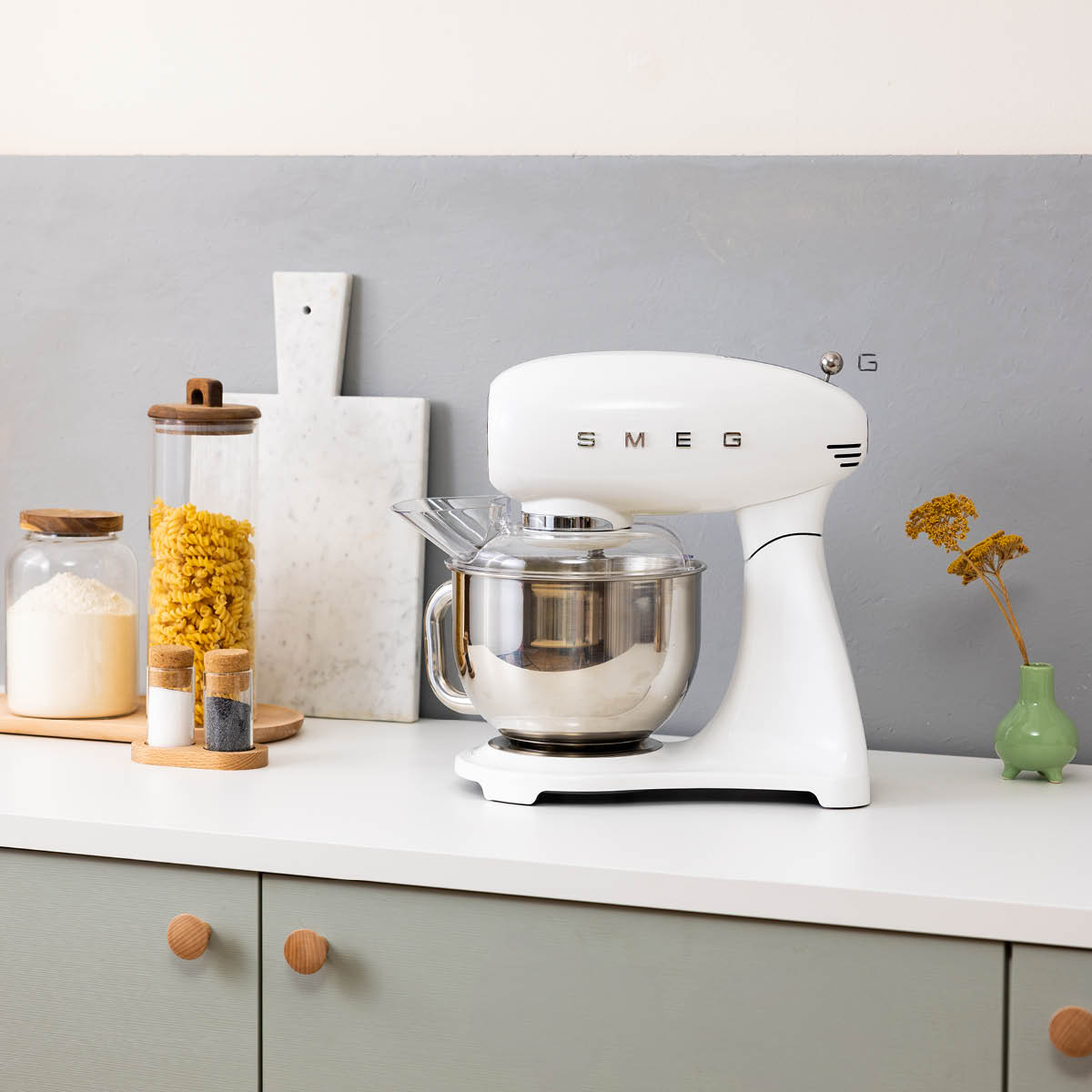 Smeg Smeg köksmaskin SMF05 4,8 L vit