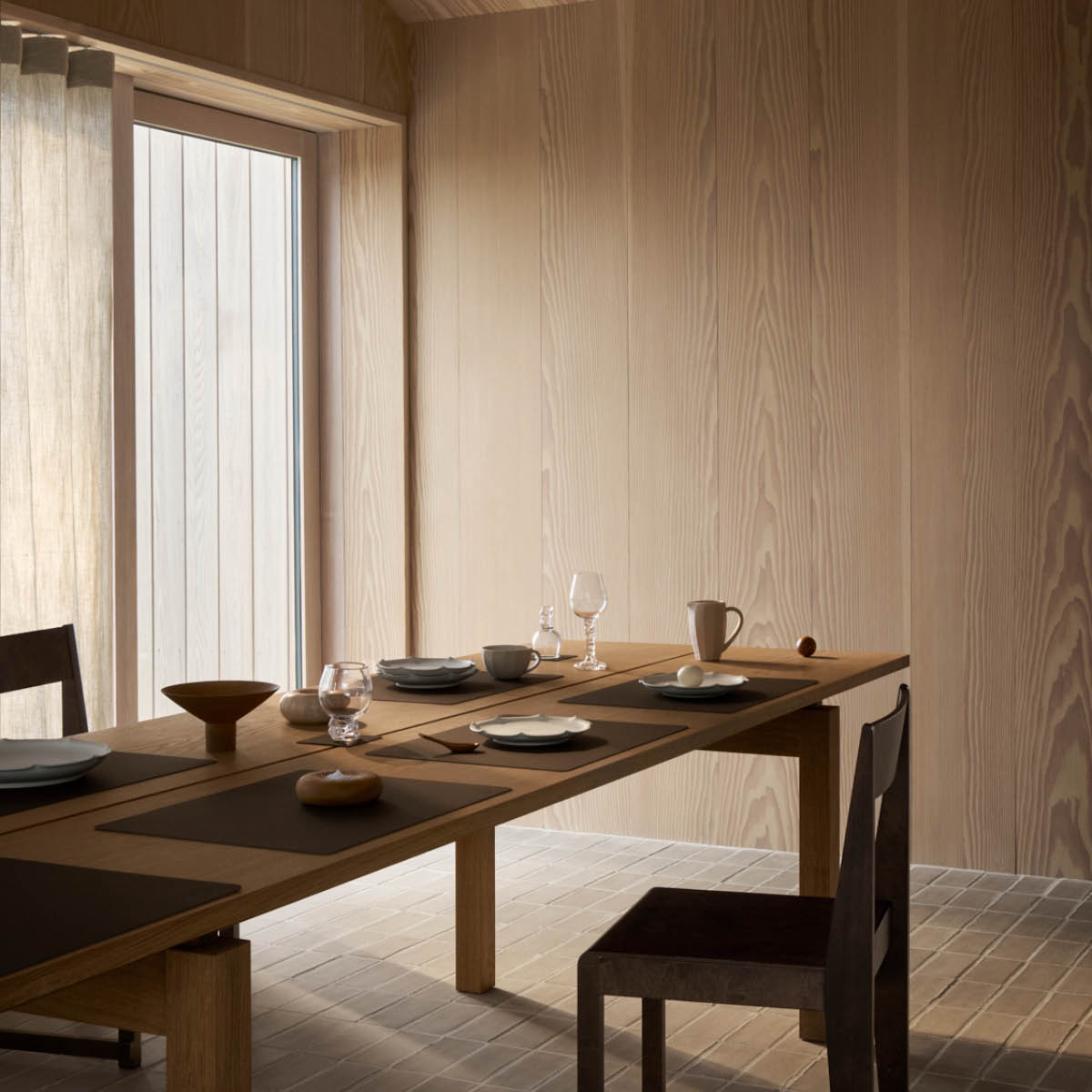 LIND DNA Square Corduroy bordstablett 35x45 cm hazel