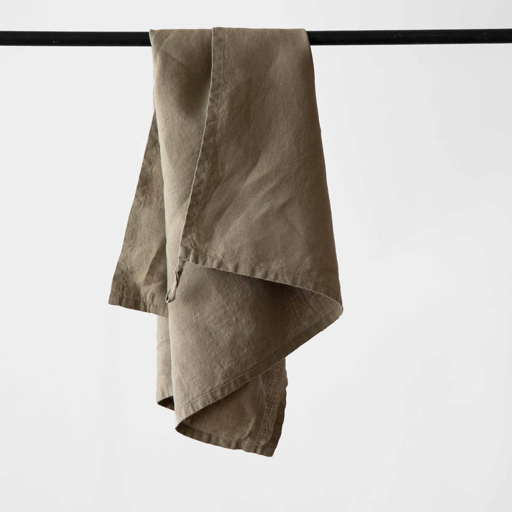 Tell Me More Kjøkkenhåndkle 50x70 cm olive