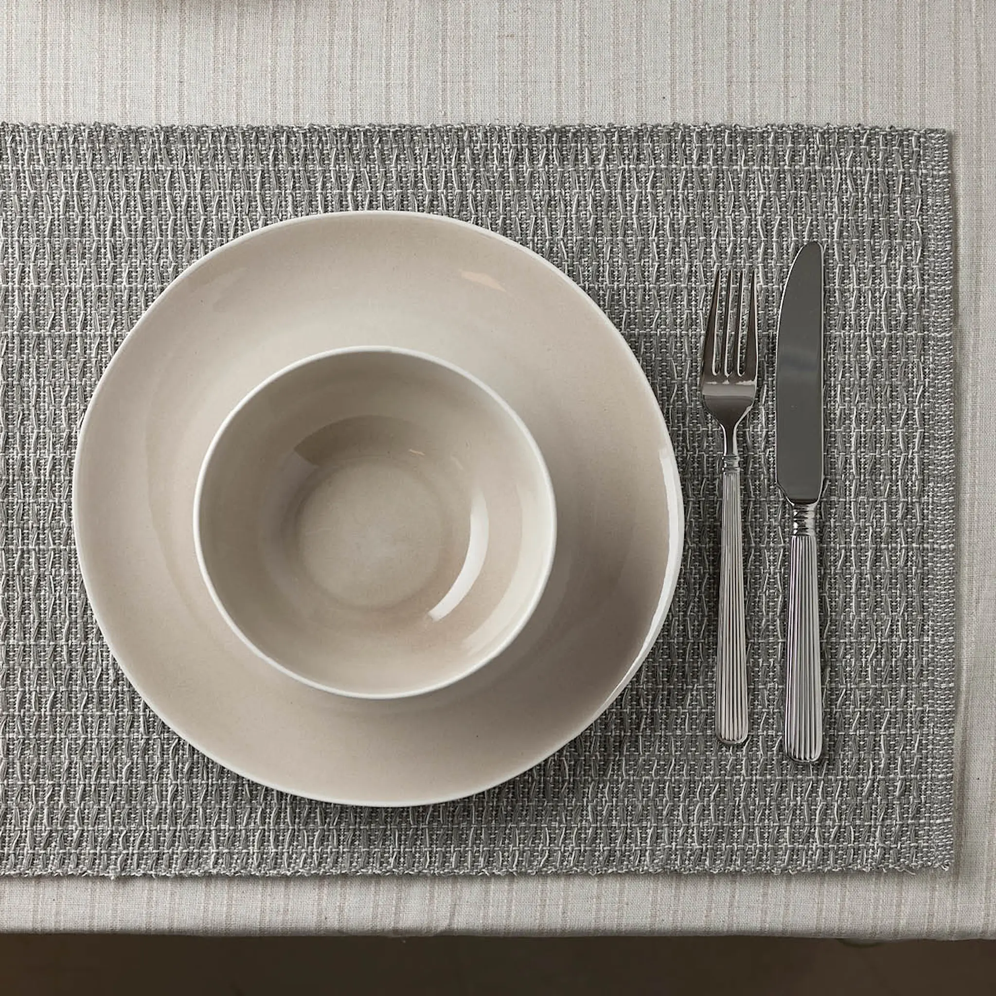 Holmen Sara dekkebrikke 33x48 cm lys grå