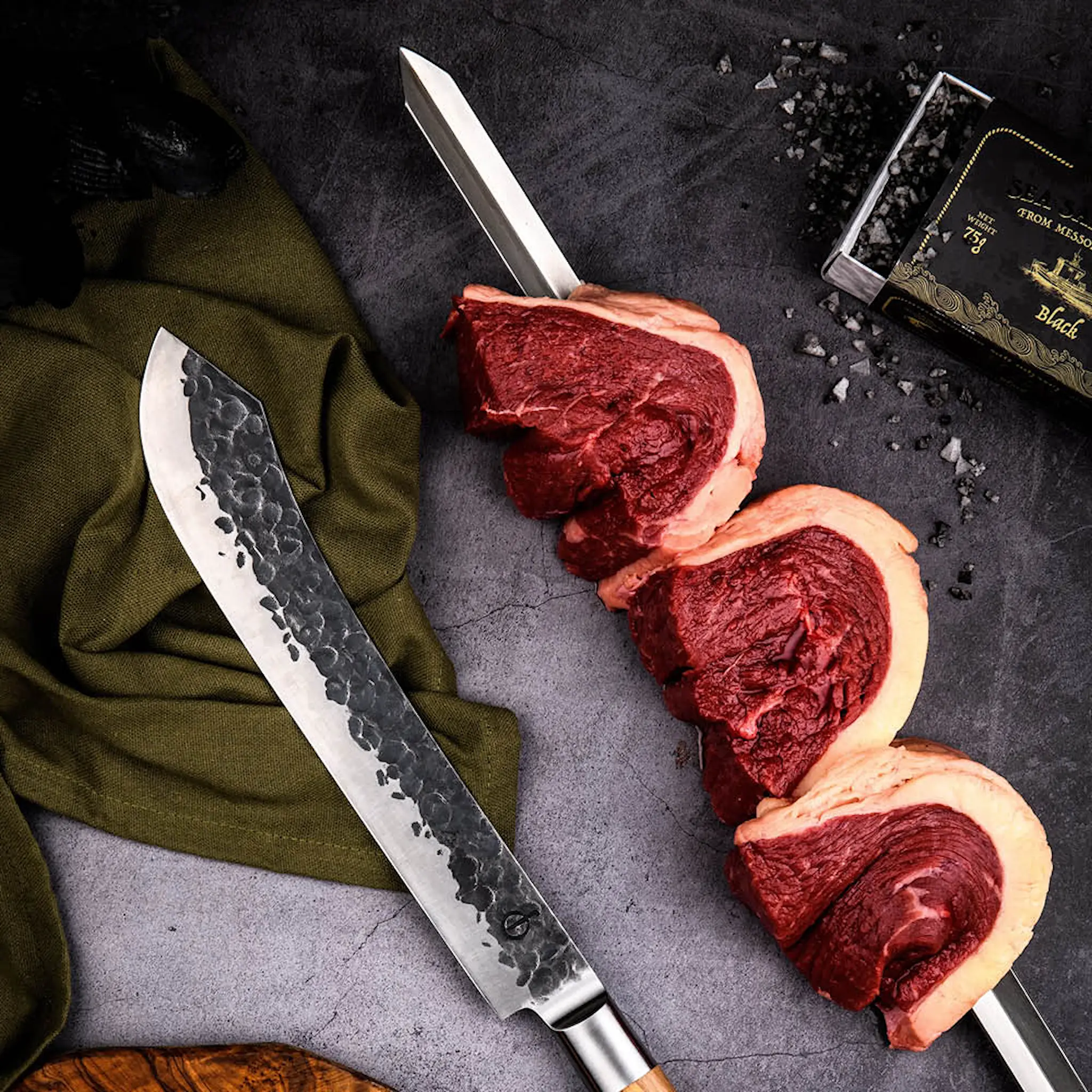 Forged Churrasco grillspett V-form 70 cm stål/olivträ