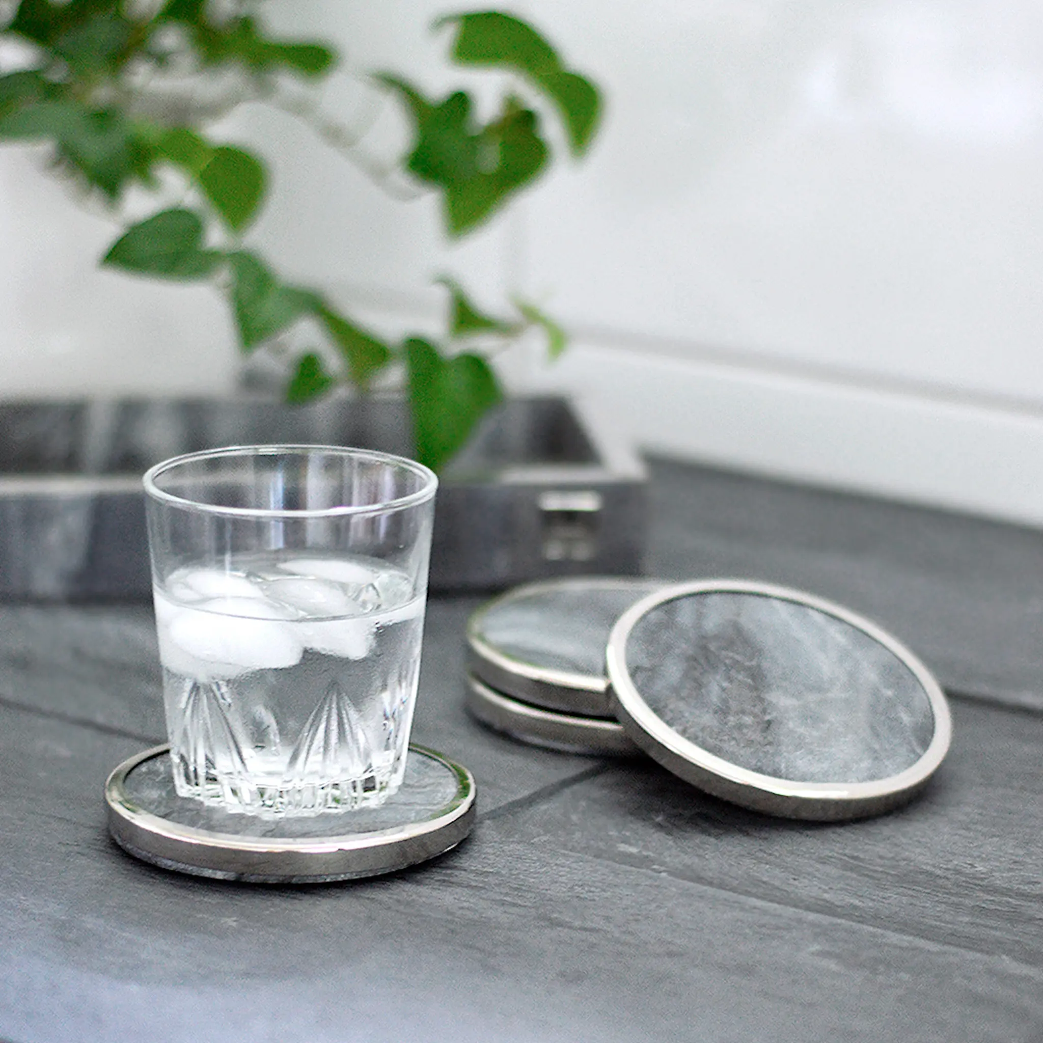 Hilke Glasunderlägg Marmor 4-pack Grå/Förnicklad Mässing