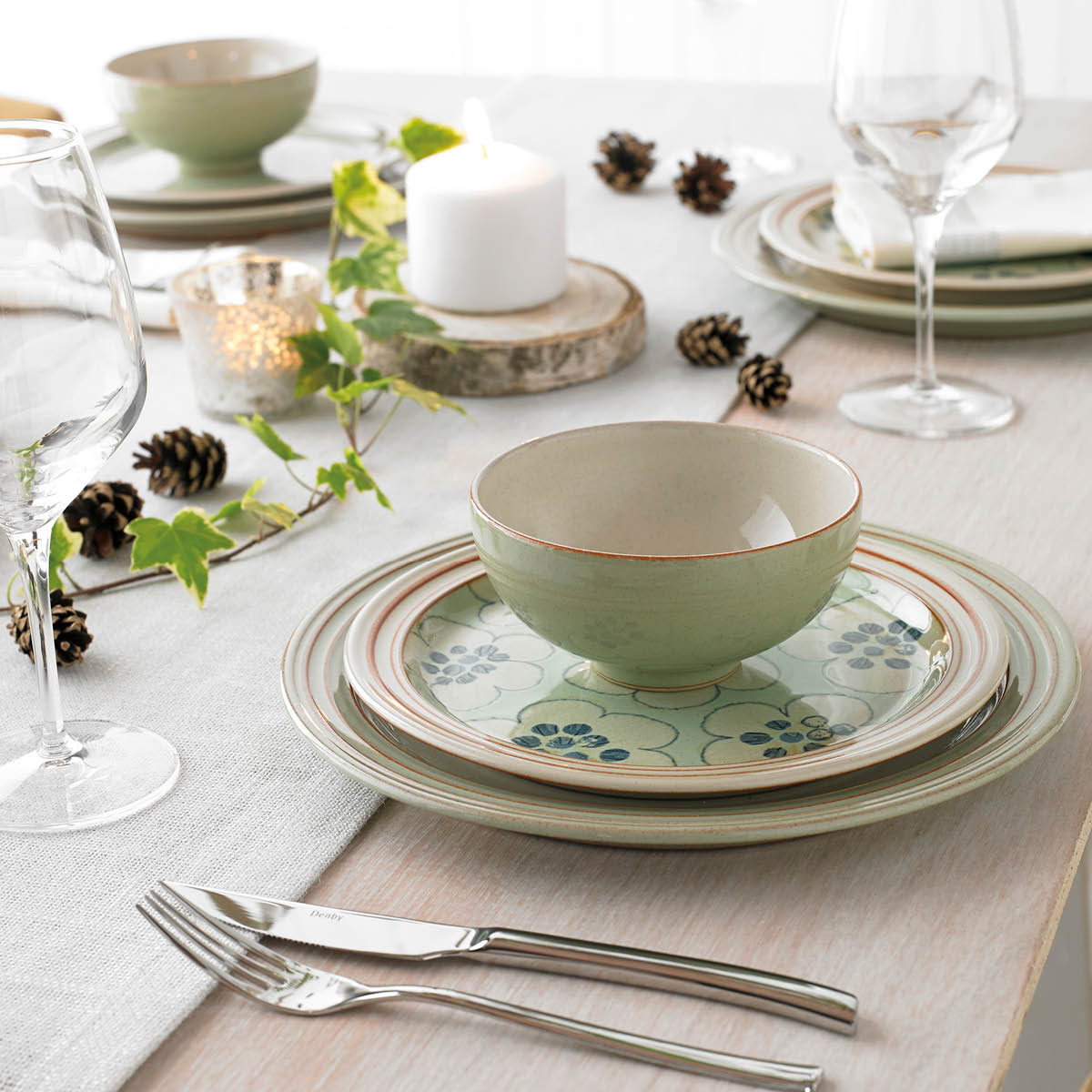 Denby Heritage Orchard Lautanen kukat 22,5 cm Vihreä