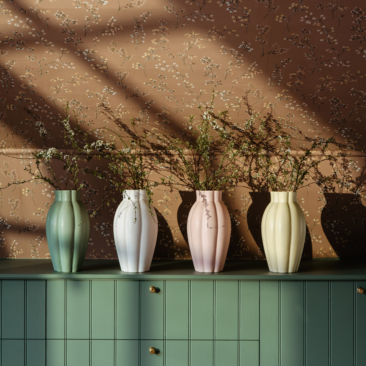 PotteryJo Birgit vase 35 cm lily rosa