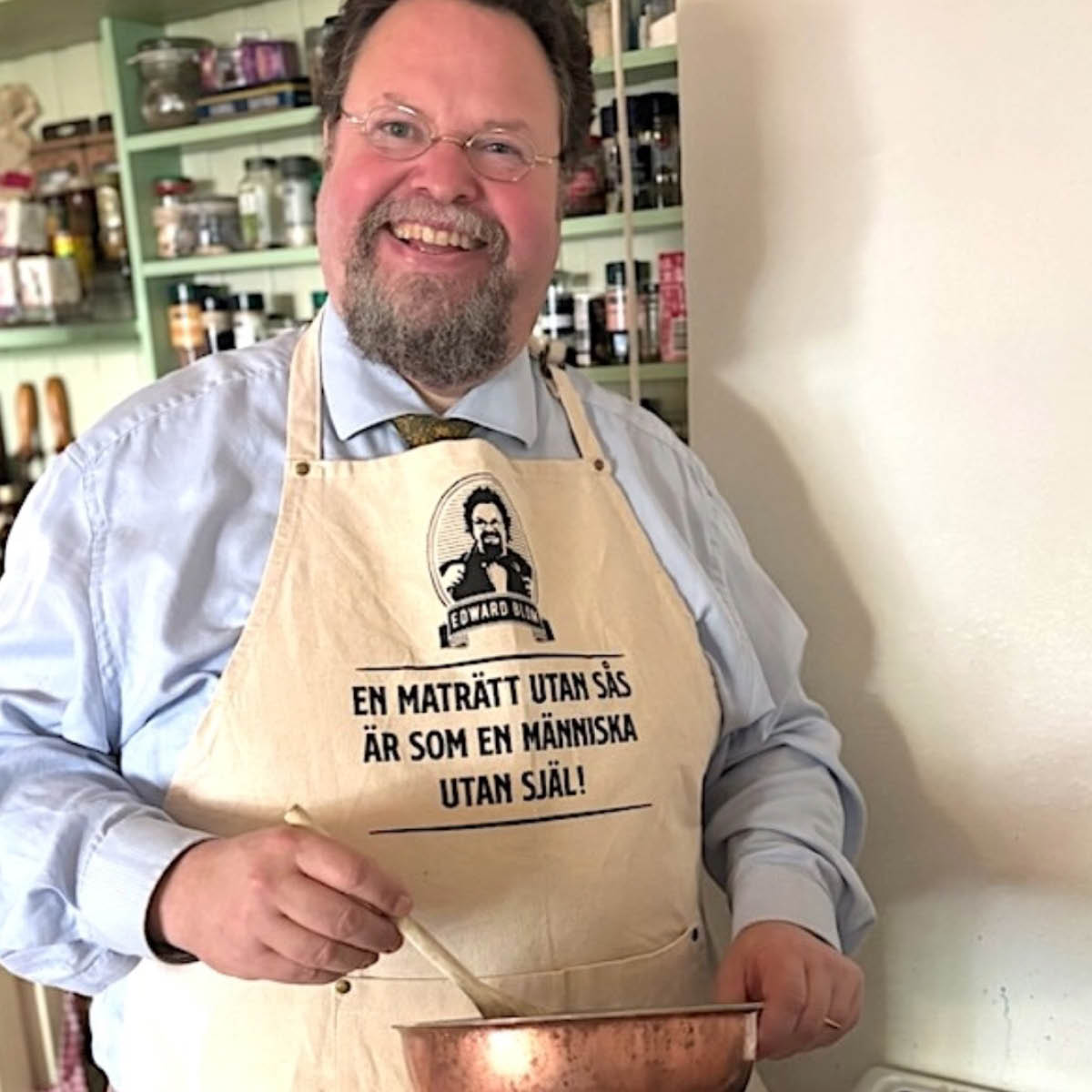 Edward Blom Förkläde "En maträtt utan sås" beige