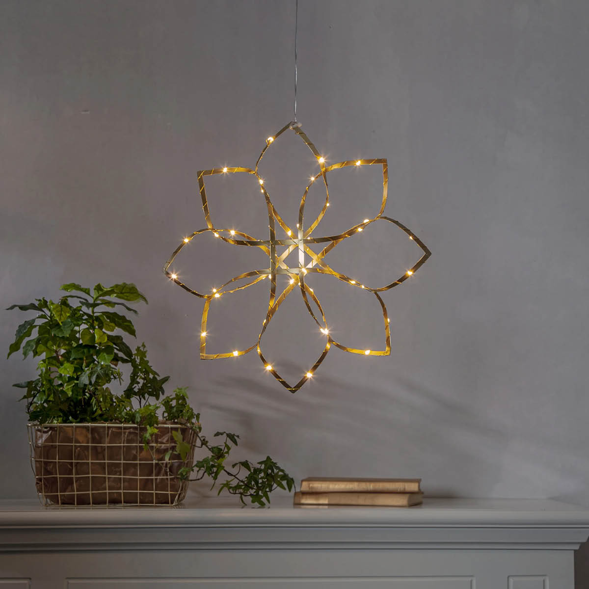 Star Trading Amaze joulutähti LED-valosarjalla 40 cm kulta