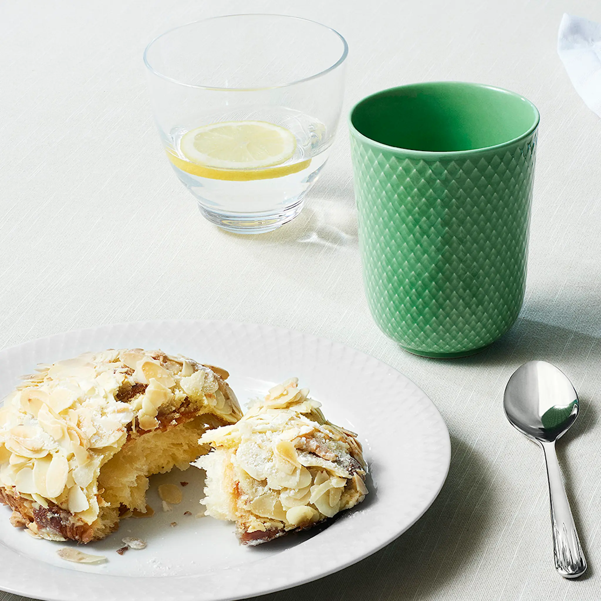 Lyngby Porcelæn Rhombe Color Mugg 33 cl Grön