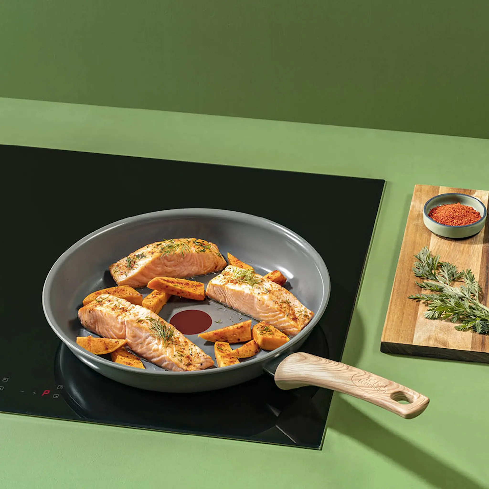 Tefal Renew stekpanna 28 cm grå