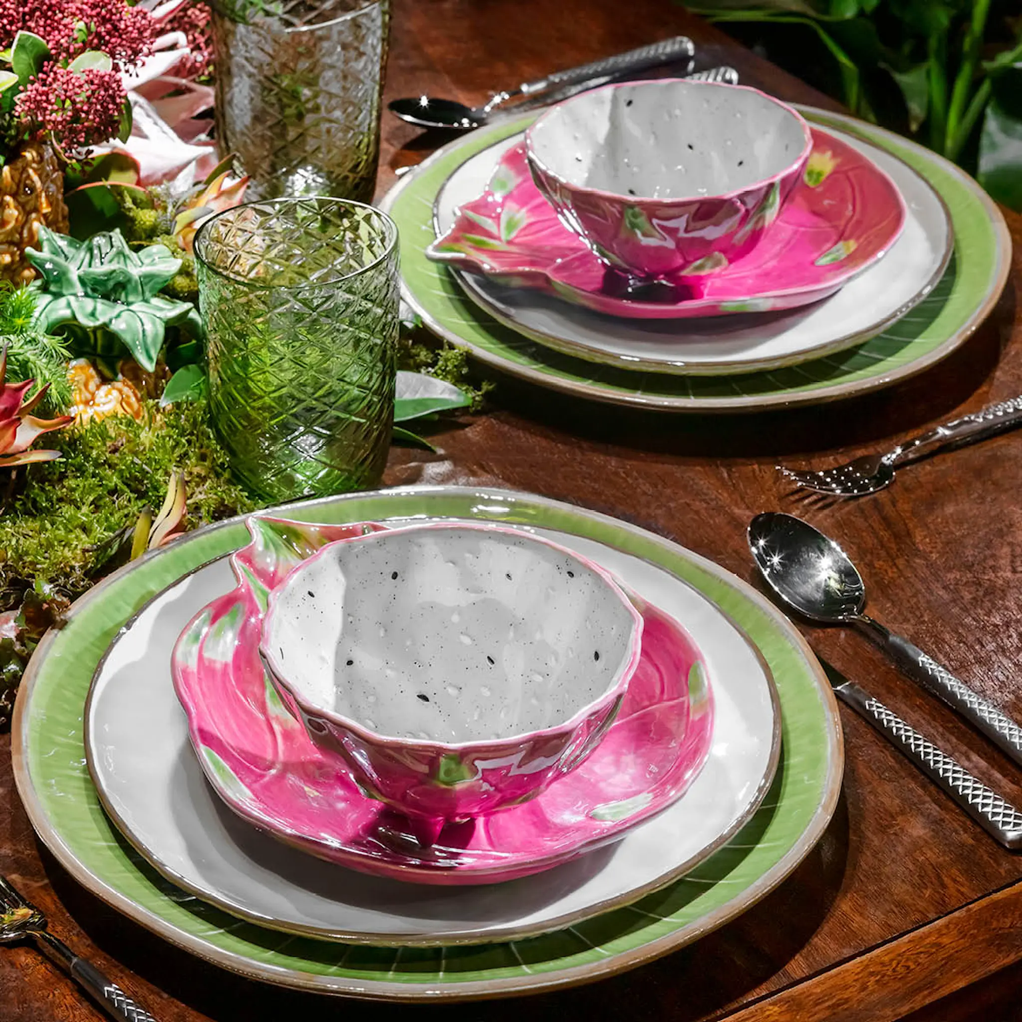 Bordallo Pinheiro Tropical Fruits skål 50 cl dragefrukt