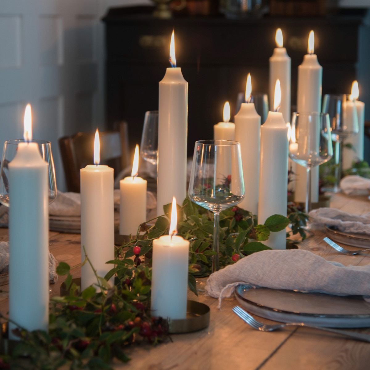 Liljeholmens Gilleljus Pöytäkynttilä 12 cm Valkoinen