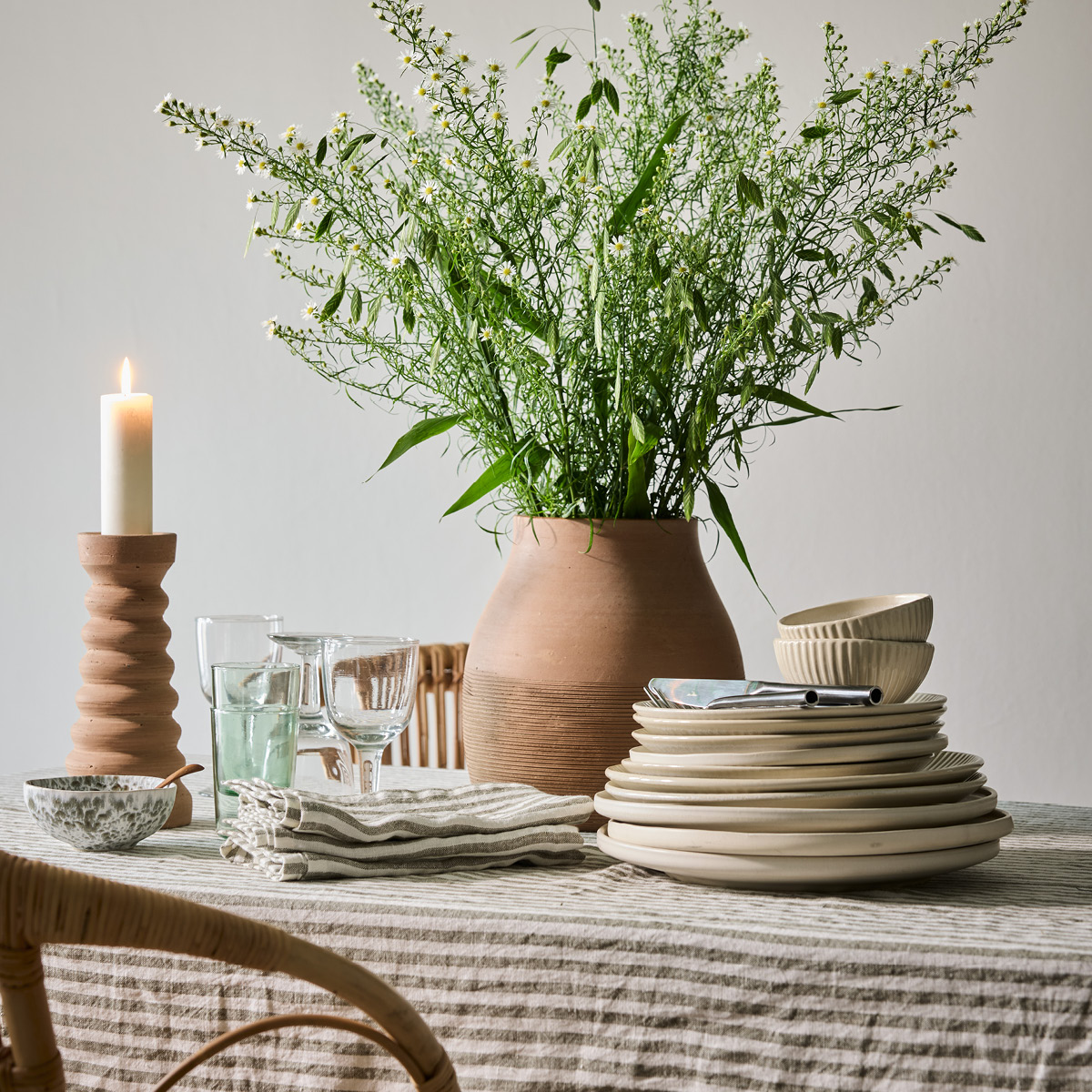 Tell Me More Leon Pöytäliina 175x175 cm Seagrass