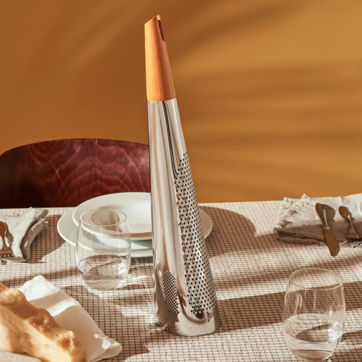 Alessi Todo ost- och muskotrivare 46x10 cm stål/trä