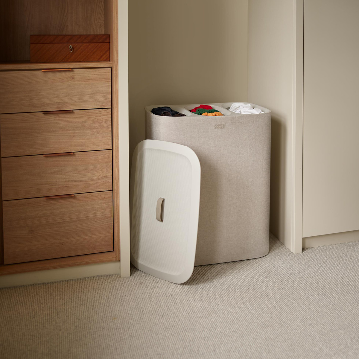 Joseph Joseph Tota Trio skittentøyskurv 90L ecru