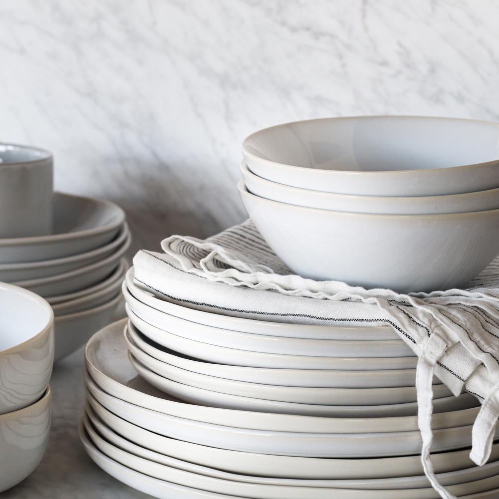 Tell Me More Vince Tallrik 22 cm Vit