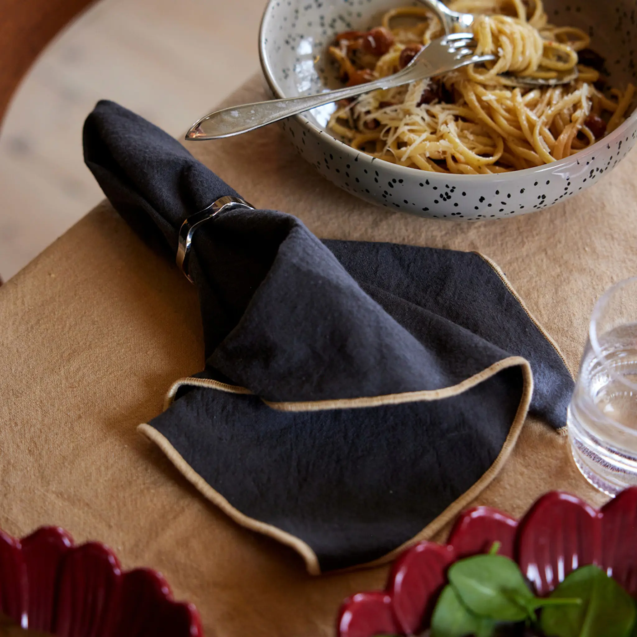 Sagaform Edith Lautasliina 45x45 cm 2 kpl Harmaa