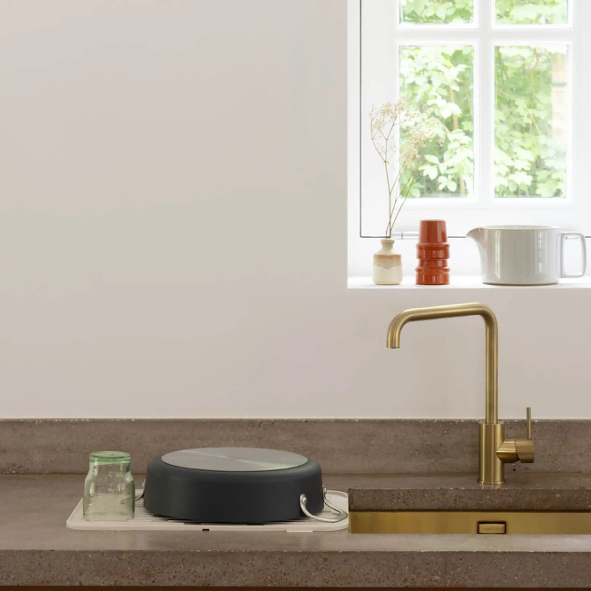 Brabantia SinkSide diskunderlägg i silikon 44x32 cm soft beige