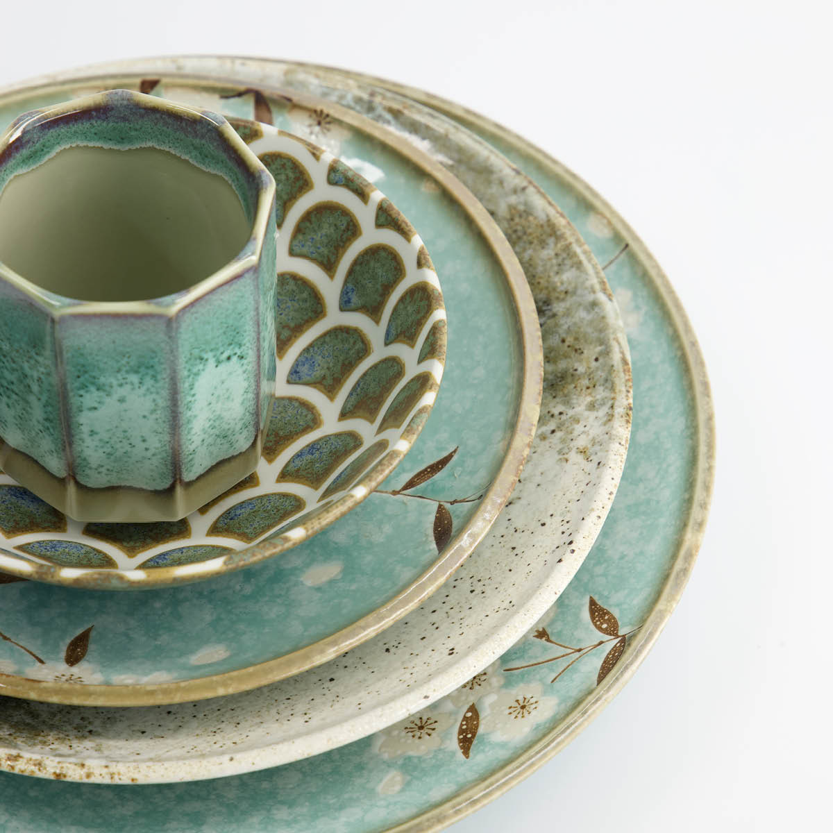 Tokyo Design Studio Light Blue Sakura assiett 19,5 cm blå