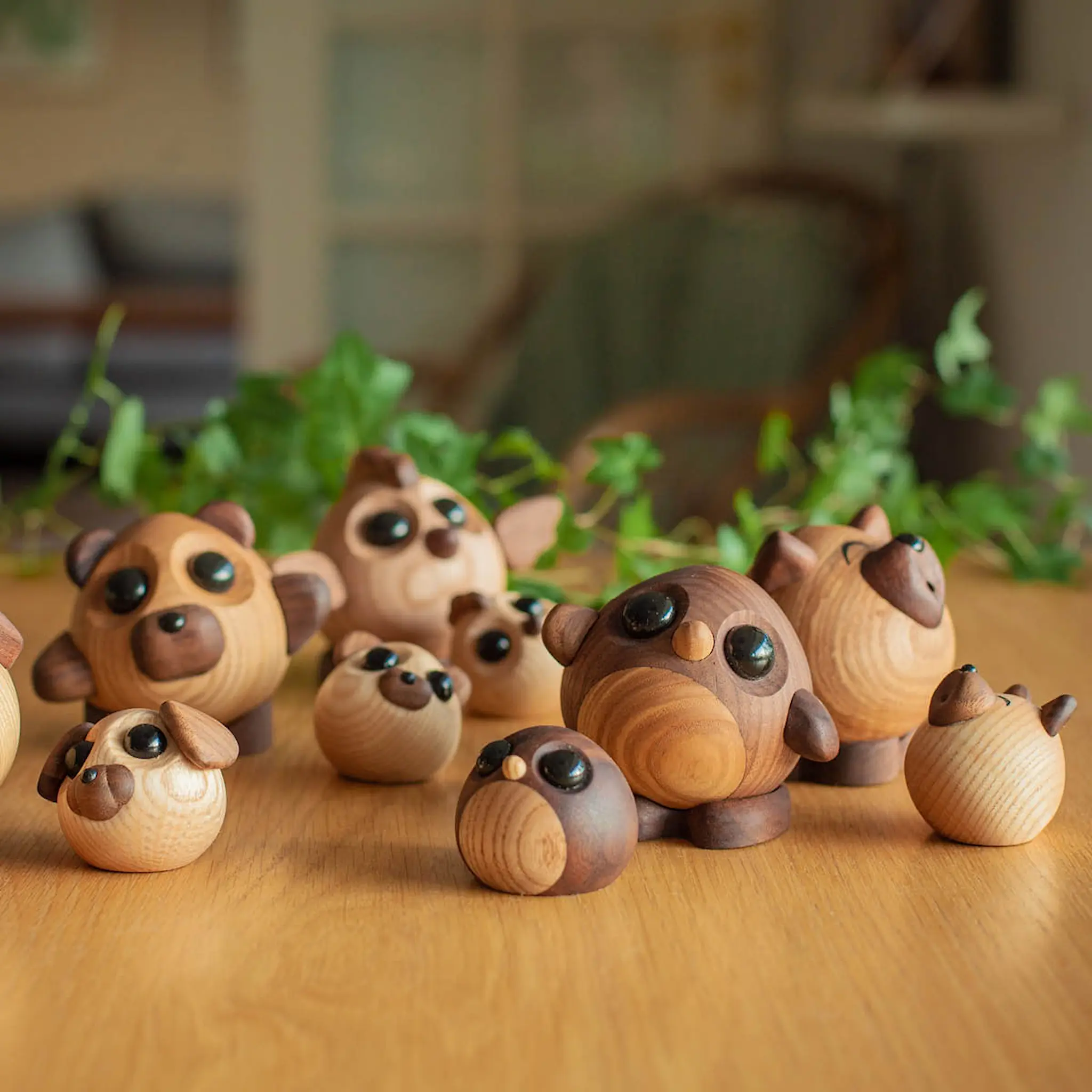 FableWood Puufiguuri Teddy karhu 8 cm Saarni/Pähkinä