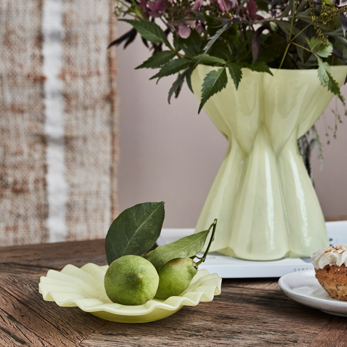 House Doctor Wave dekorationsfat 18,5 cm gul