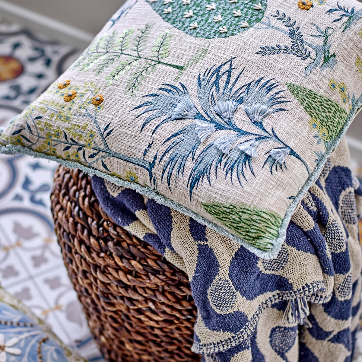Creative Collection Santena pläd 160x130 cm blå/natur