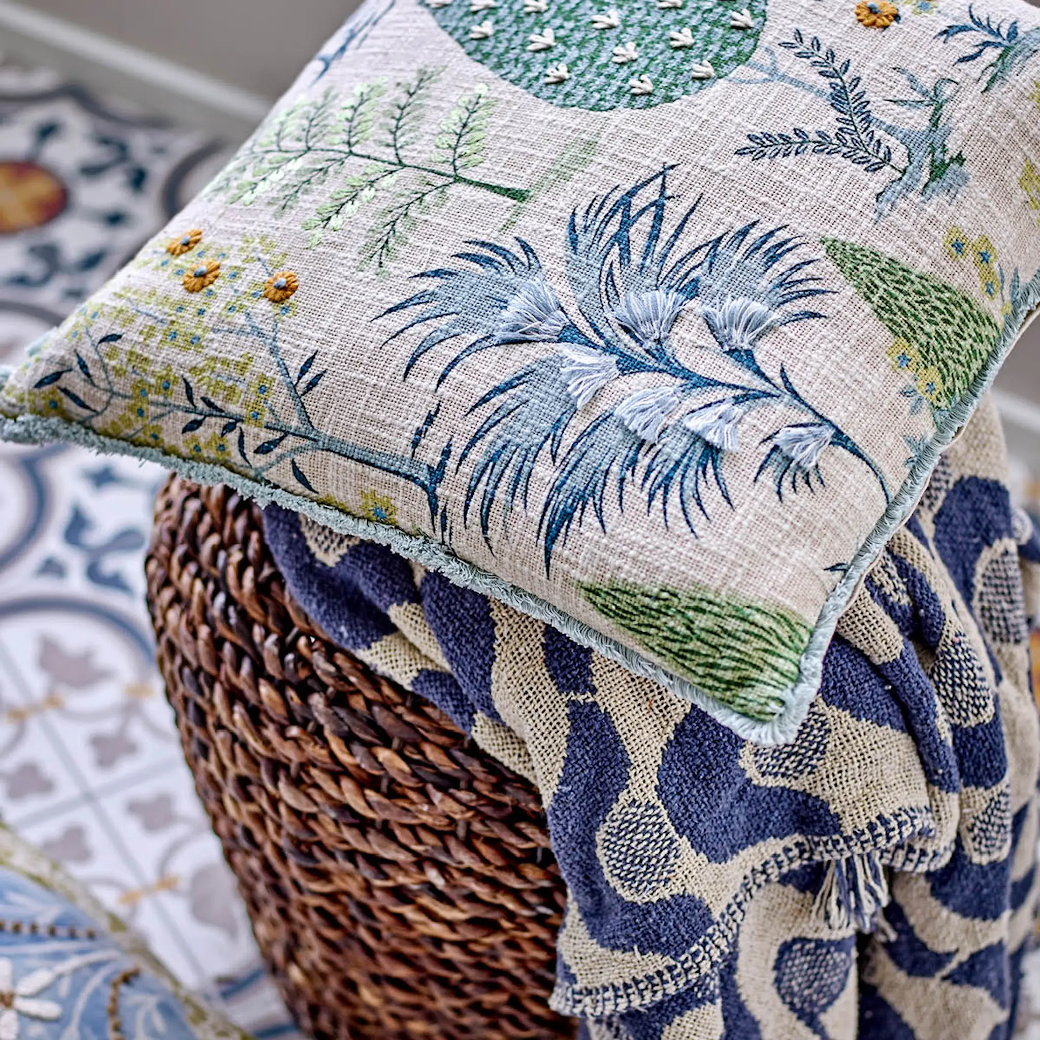 Creative Collection Santena pläd 160x130 cm blå/natur