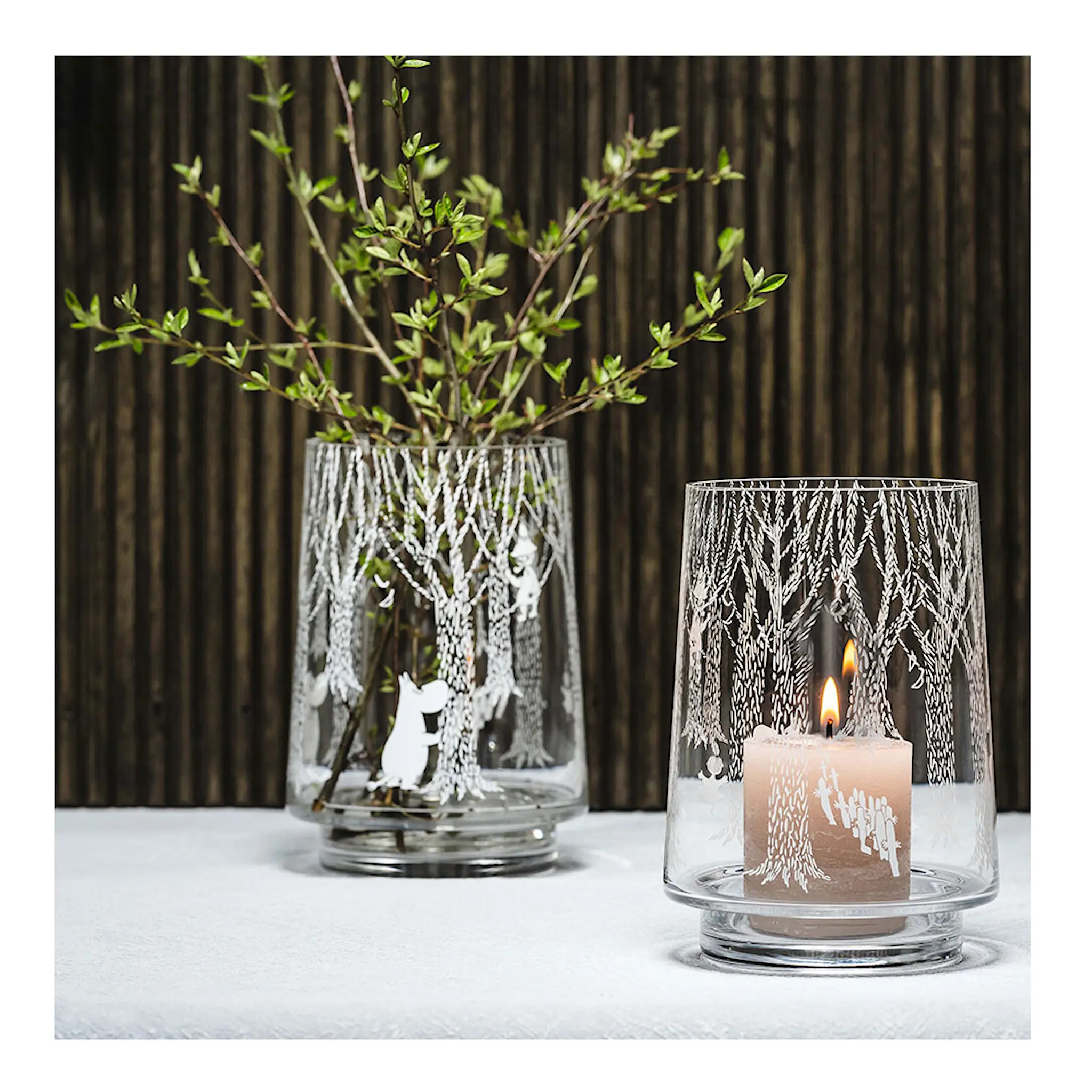 Muurla Mumin vas / ljuslykta 20 cm I skogen