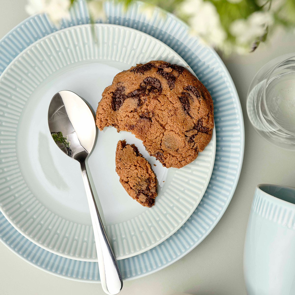 Aida Relief tallrik 22 cm dusty green