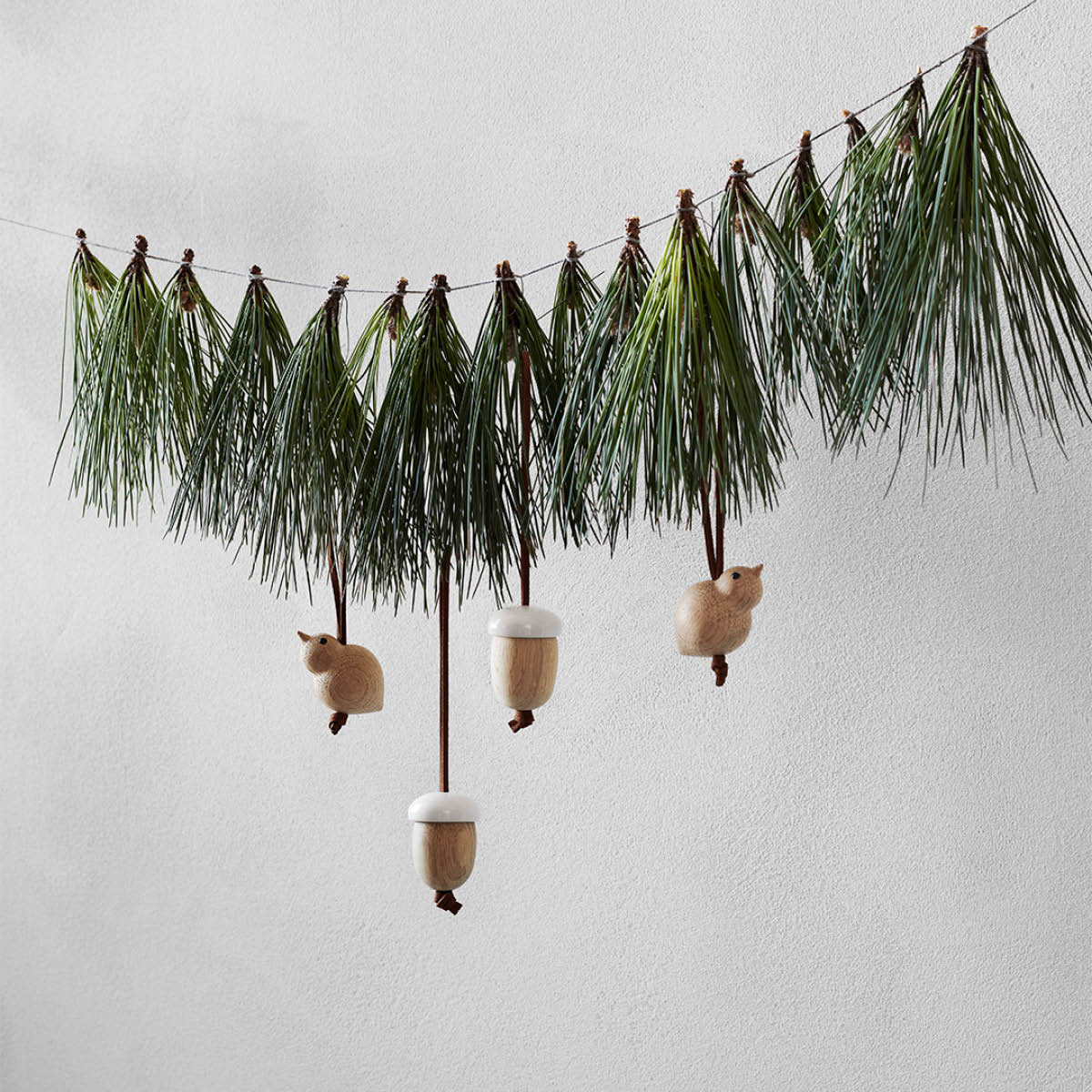 Rosendahl Nordic Tales Sparrow Ripustuskoriste 4,5 cm Tammi