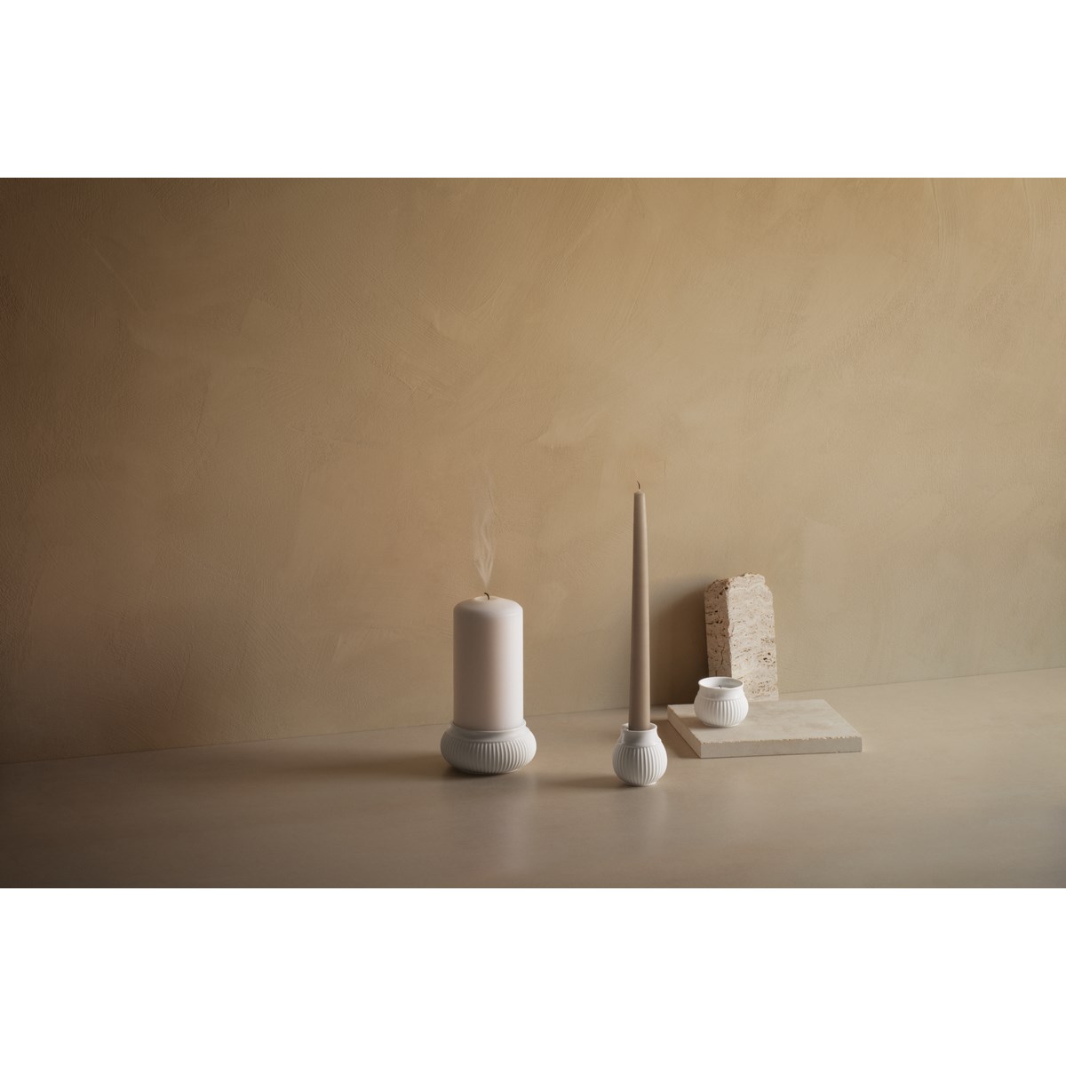 Lyngby Porcelæn Curve Kynttilänjalka 7 cm Valkoinen