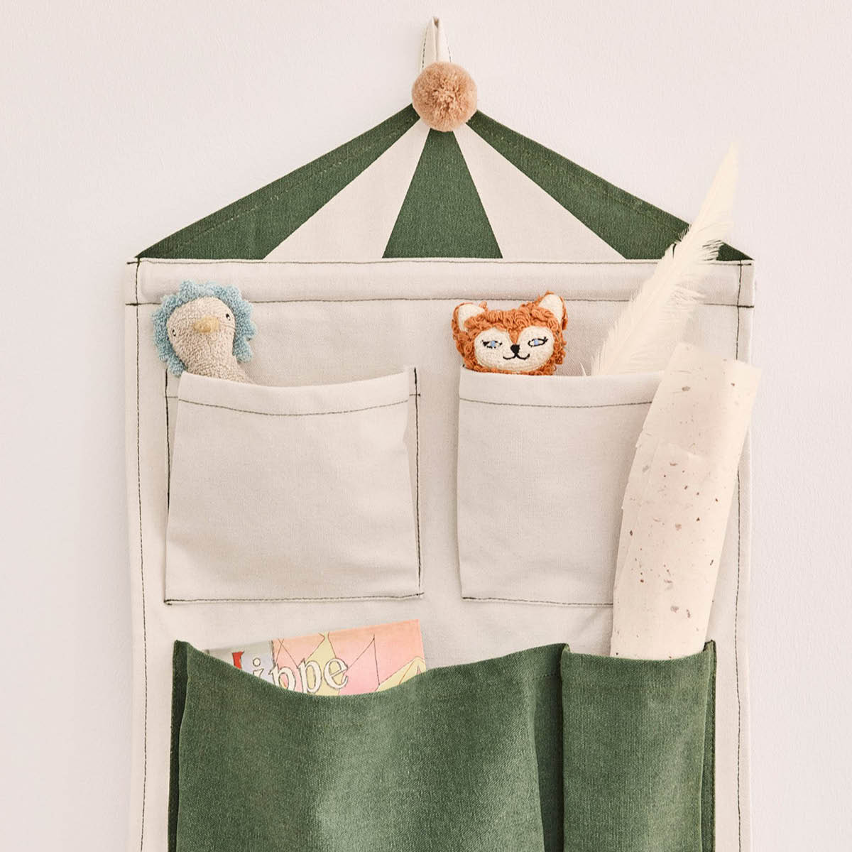 OYOY Circus väggförvaring 60x40 cm Clay/Grön