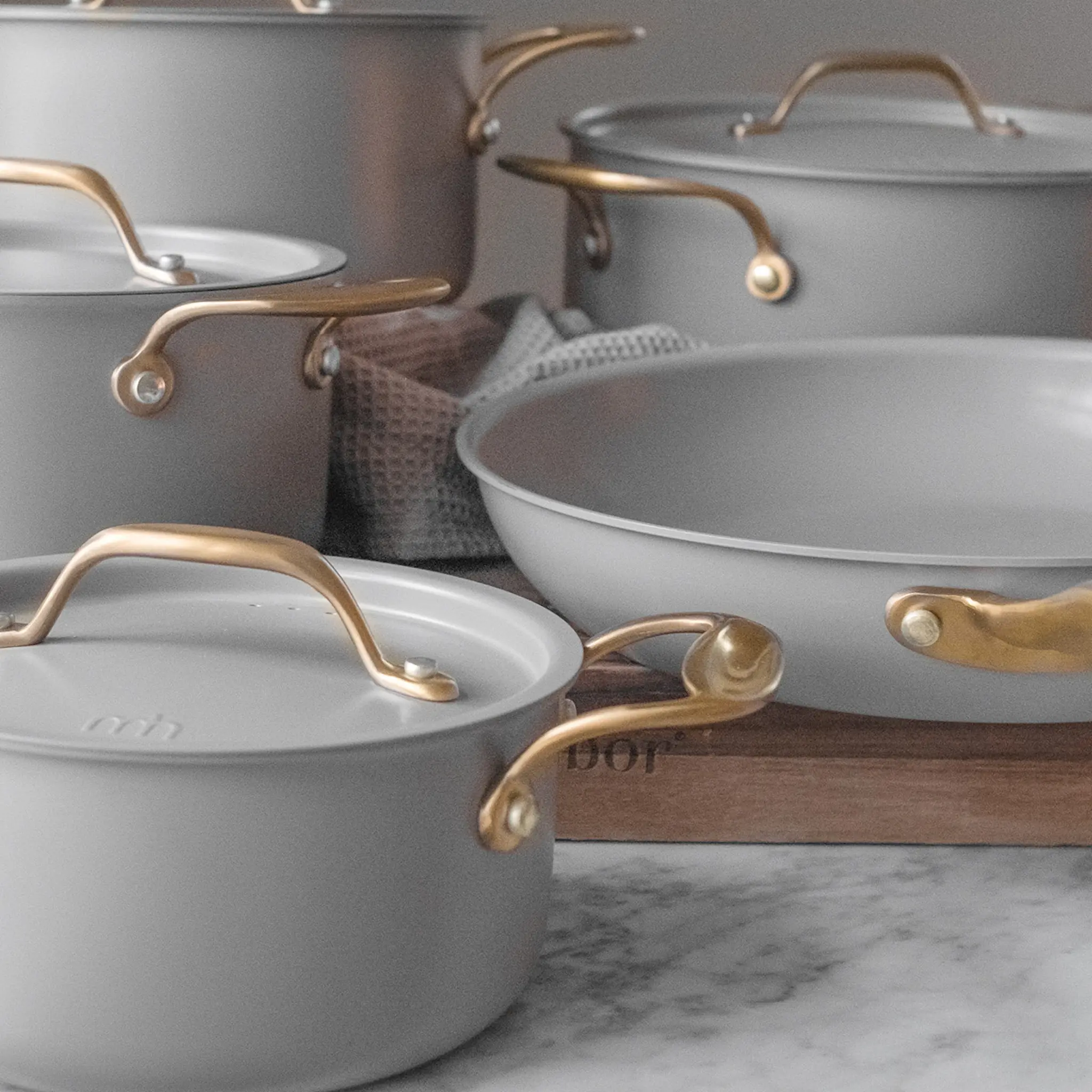 Modern House Sky gryta 2,4 L latte