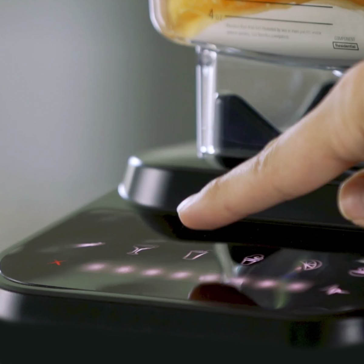 Blendtec Designer Blender 650 1560W 2,66 L svart