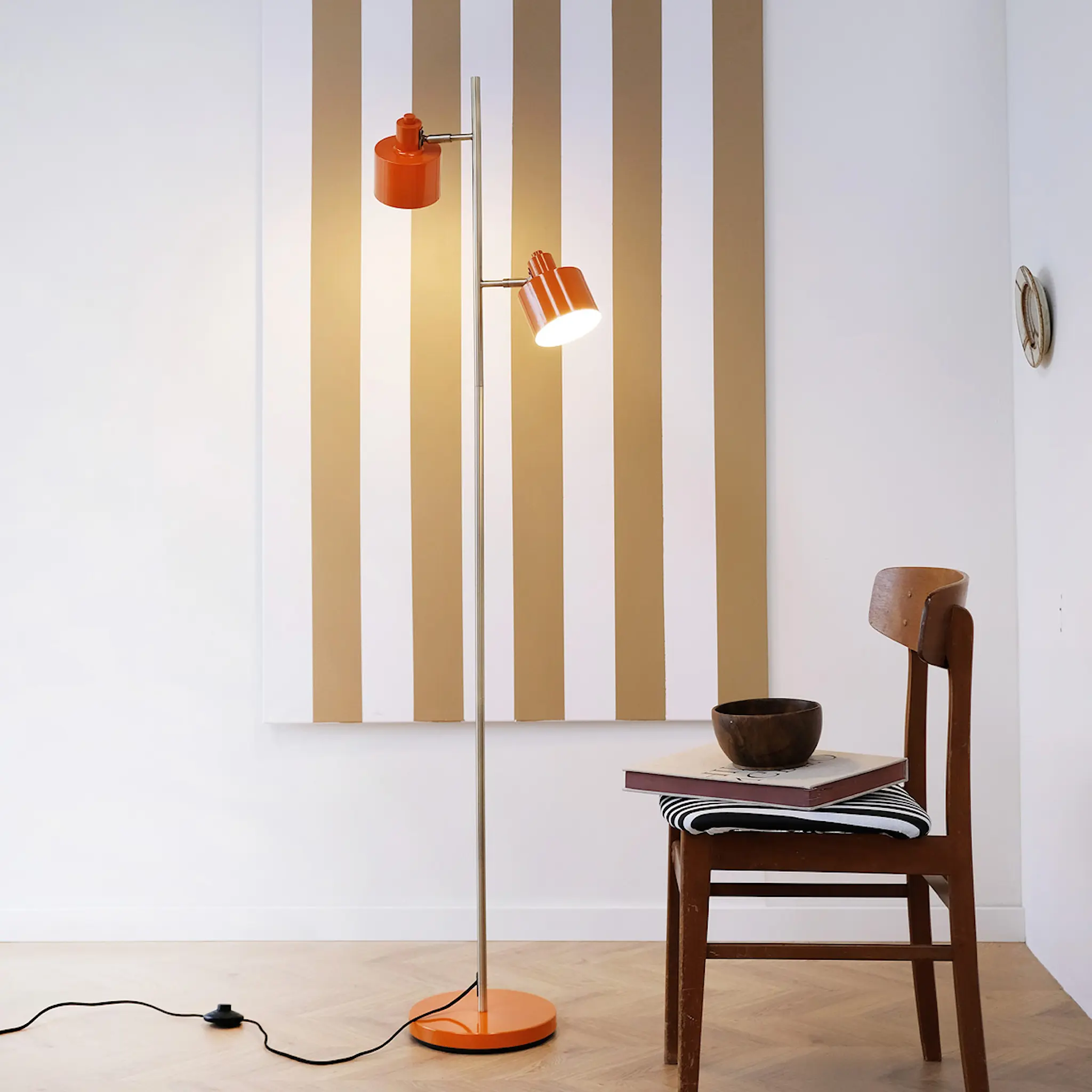 Dyberg Larsen Ocean golvlampa 160 cm beige/mässing